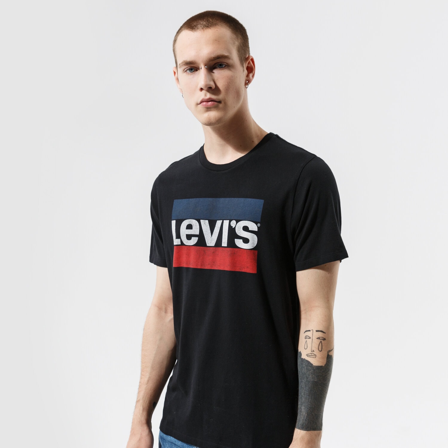 pánské tričko LEVI'S TRIČKO SPORTSWEAR LOGO GRAPHIC 396360050 ČERNÁ