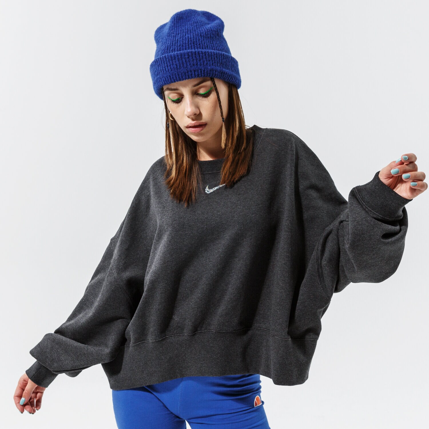 dámská mikina NIKE MIKINA W NSW ESS FLC CREW CLCTN RE DJ6937-010 ČERNÁ