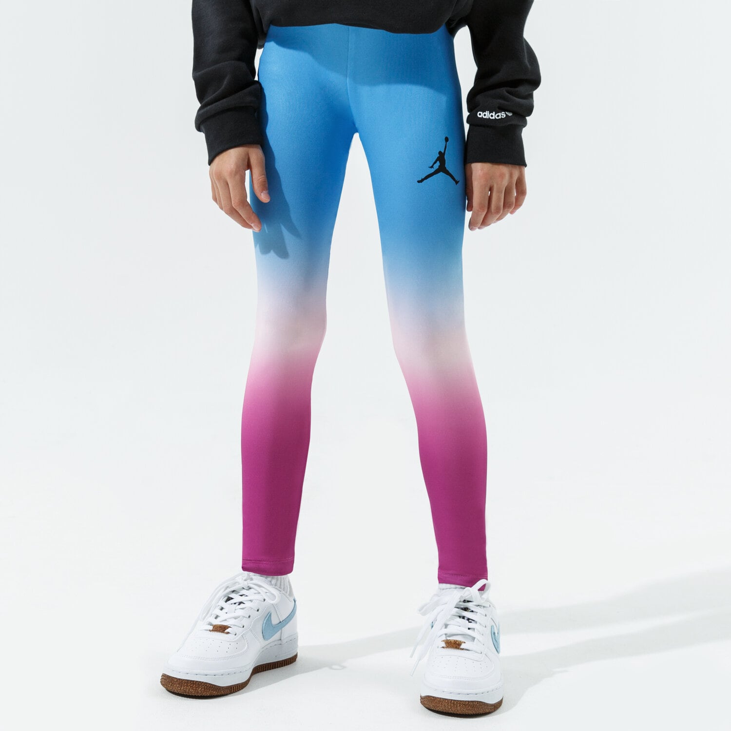 dětské kalhoty JORDAN LEGGINGS JORDAN ESSENTIALS LEGGING GIRL 45A857-P1G VÍCEBAREVNÁ
