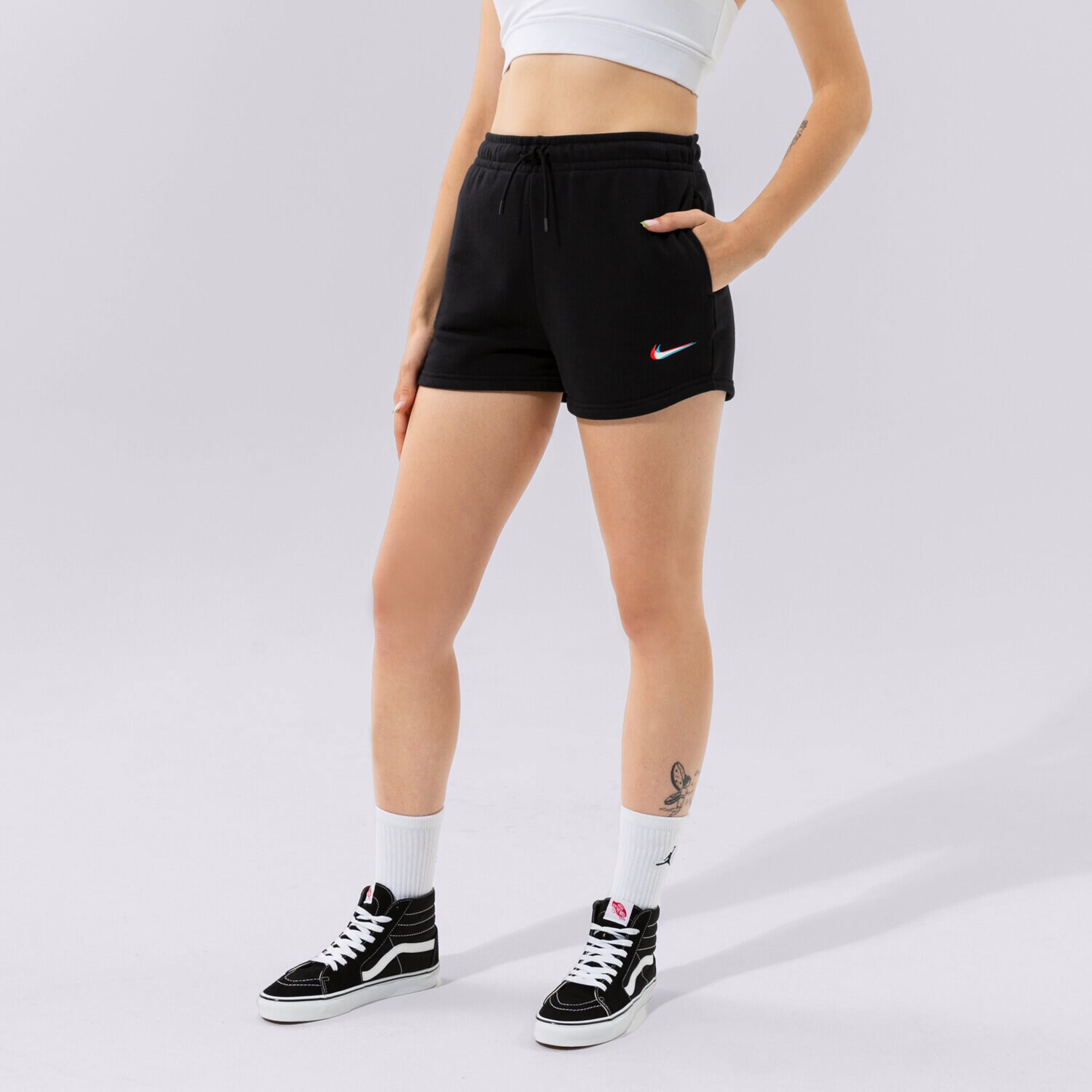 dámské kraťasy NIKE ŠORTKY  W NSW ESSNTL PRNT DJ4129-010 ČERNÁ