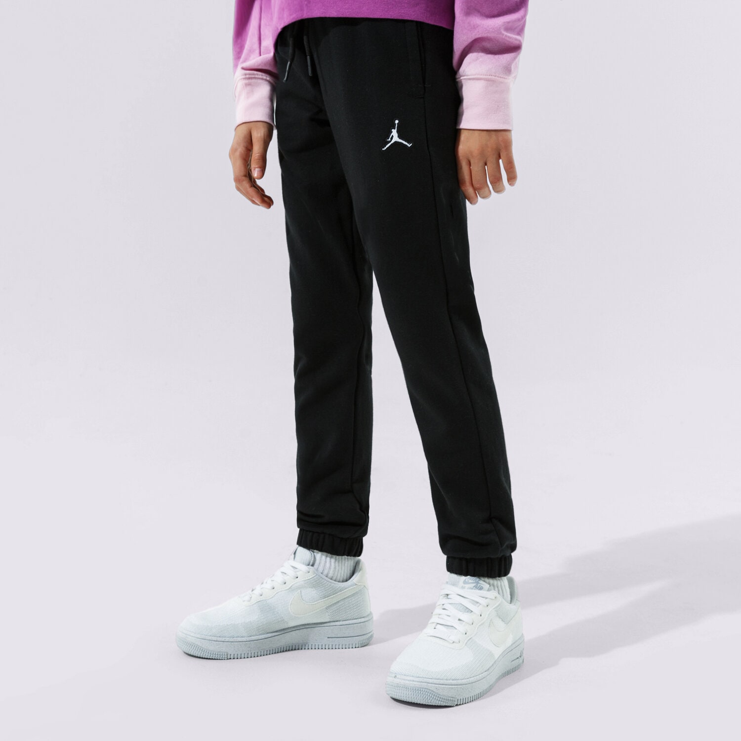 dětské kalhoty JORDAN KALHOTY  ESSENTIALS PANT GIRL 45A860-023 ČERNÁ