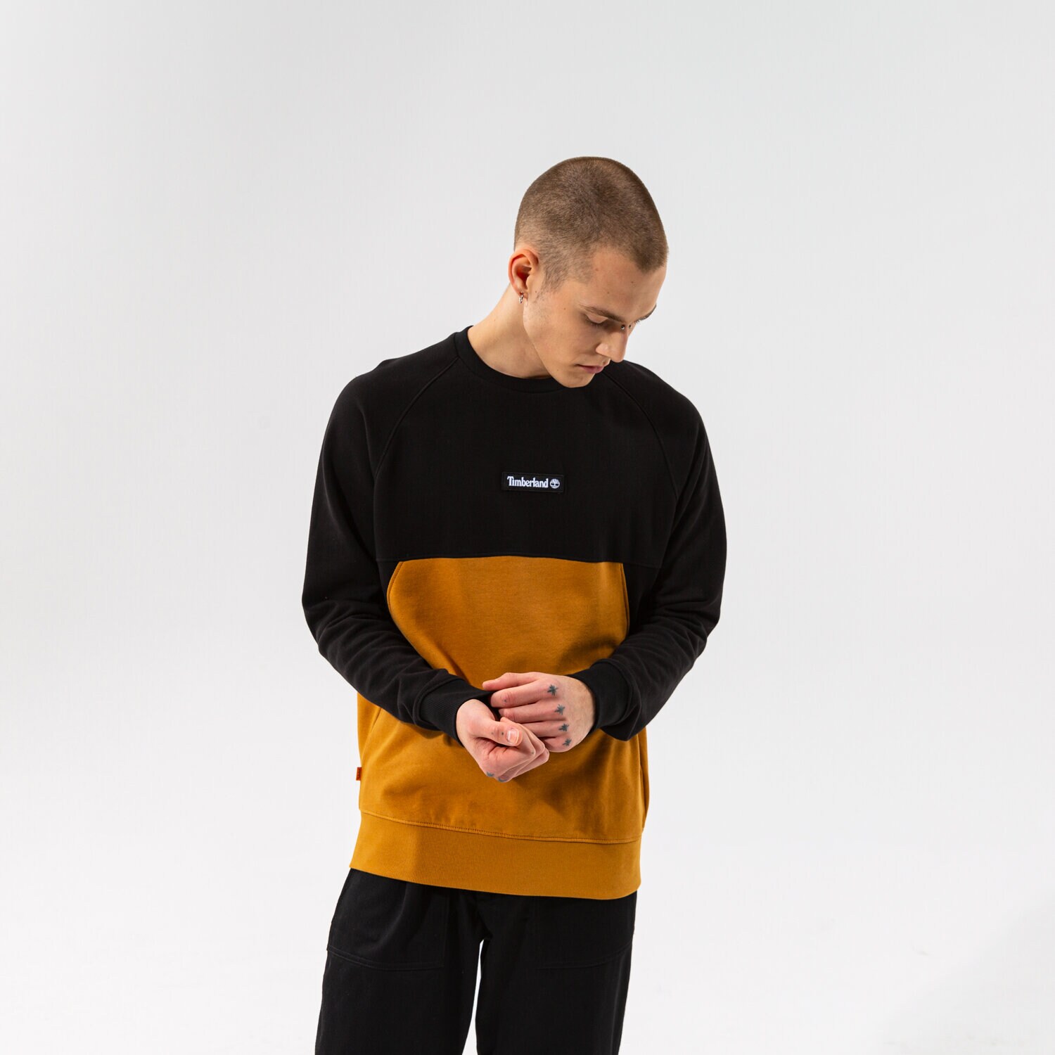 pánská mikina TIMBERLAND MIKINA YC CUT & SEW CREW TB0A22KFP561 hořčicová