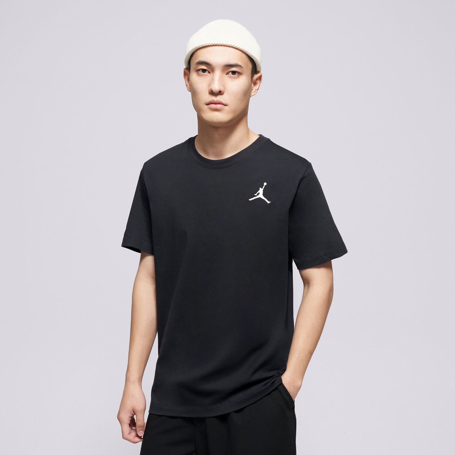 pánské tričko JORDAN TRIČKO M J JUMPMAN EMB SS CREW DC7485-010 ČERNÁ
