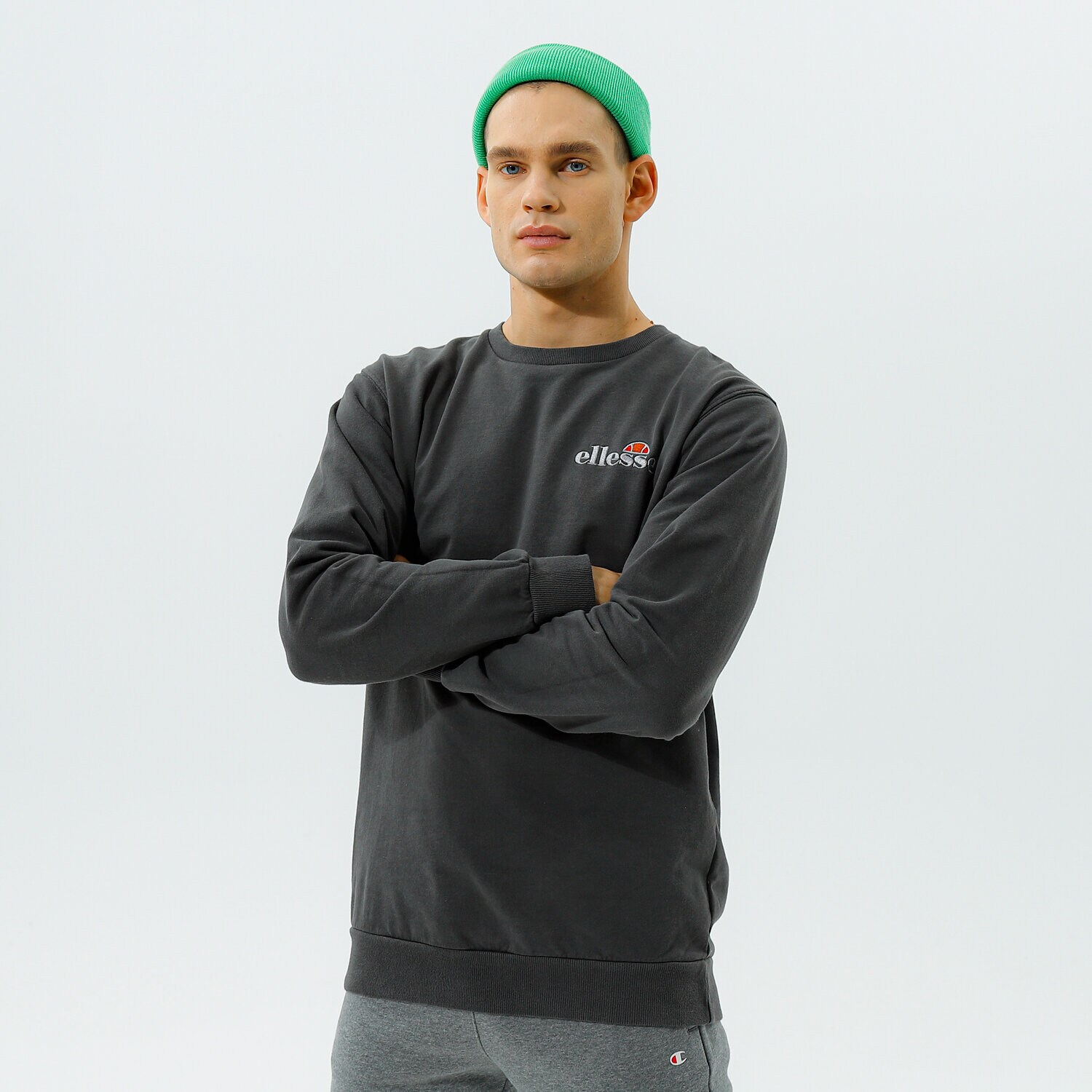 pánská mikina ELLESSE MIKINA CALENDULA SWEATSHIRT BLK SHK13145011 ČERNÁ