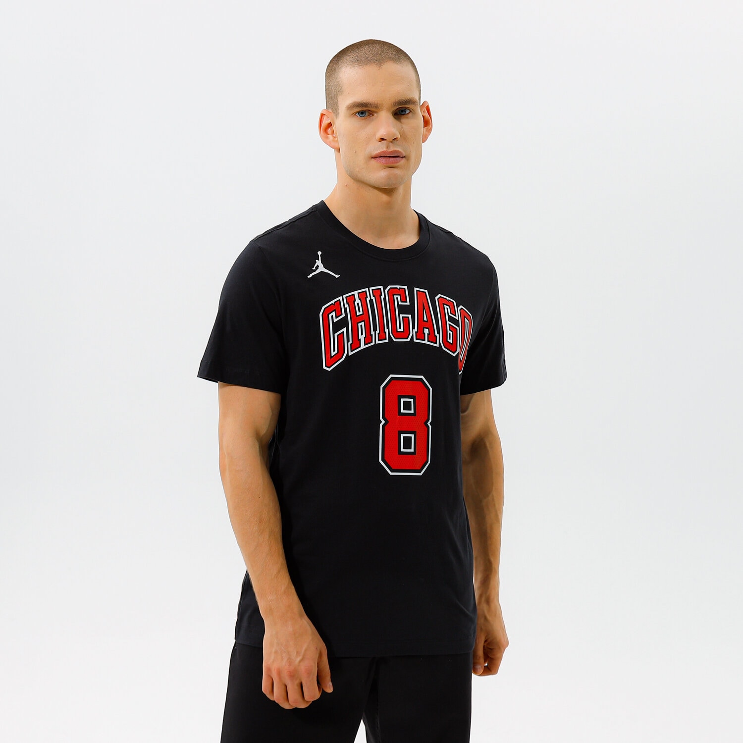 pánské tričko NIKE TRIČKO CHI M NK TEE ES STMT NN NBA CV9968-018 ŠEDÁ