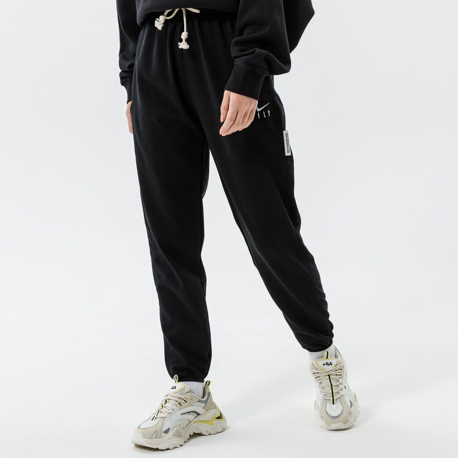 dámské kalhoty NIKE KALHOTY  W NK DF STANDARD ISSUE PANT NBA DA6465-010 ČERNÁ