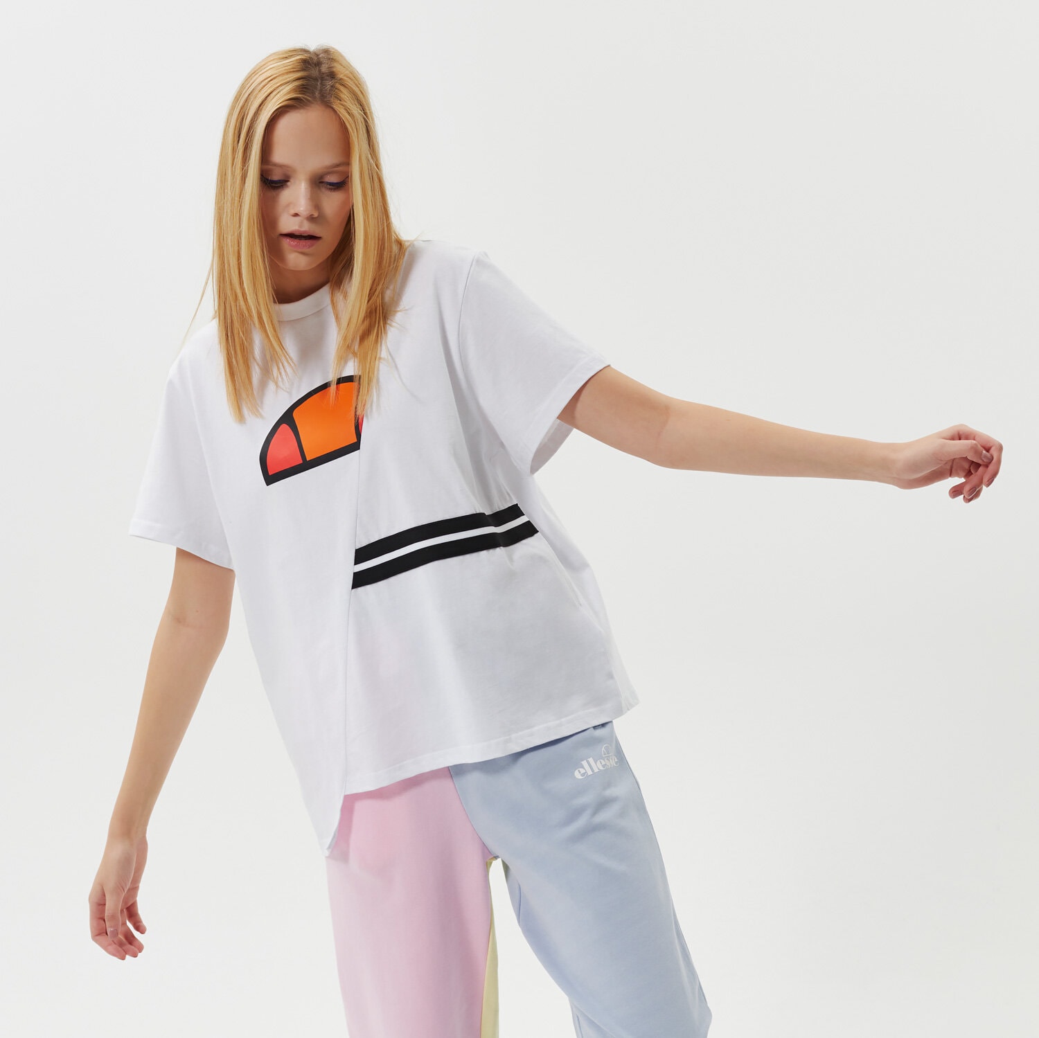 dámské tričko ELLESSE TRIČKO ALIBI OVERSIZED TRIČKO WHT SGI11010908 BÍLÁ