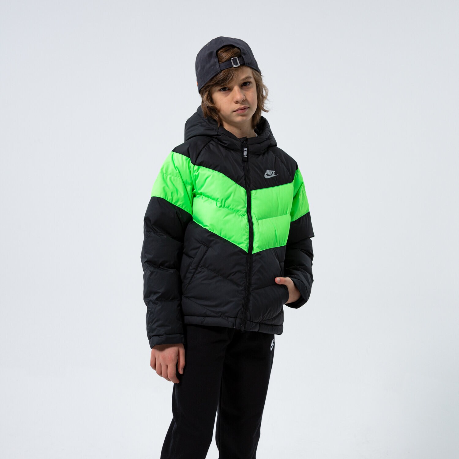 dětské tričko NIKE BUNDA ZIMNÍ SPORTSWEAR U CU9157-016 ČERNÁ