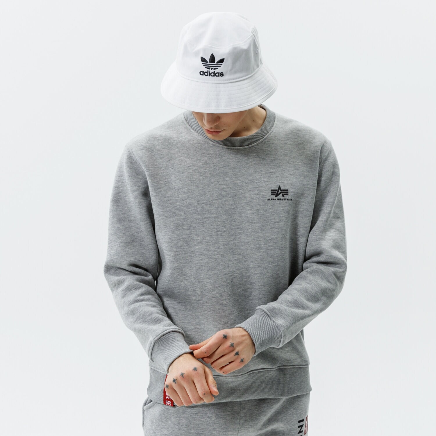 pánská mikina ALPHA INDUSTRIES MIKINA BASIC SWEATER SMALL LOGO 188307-17 ŠEDÁ