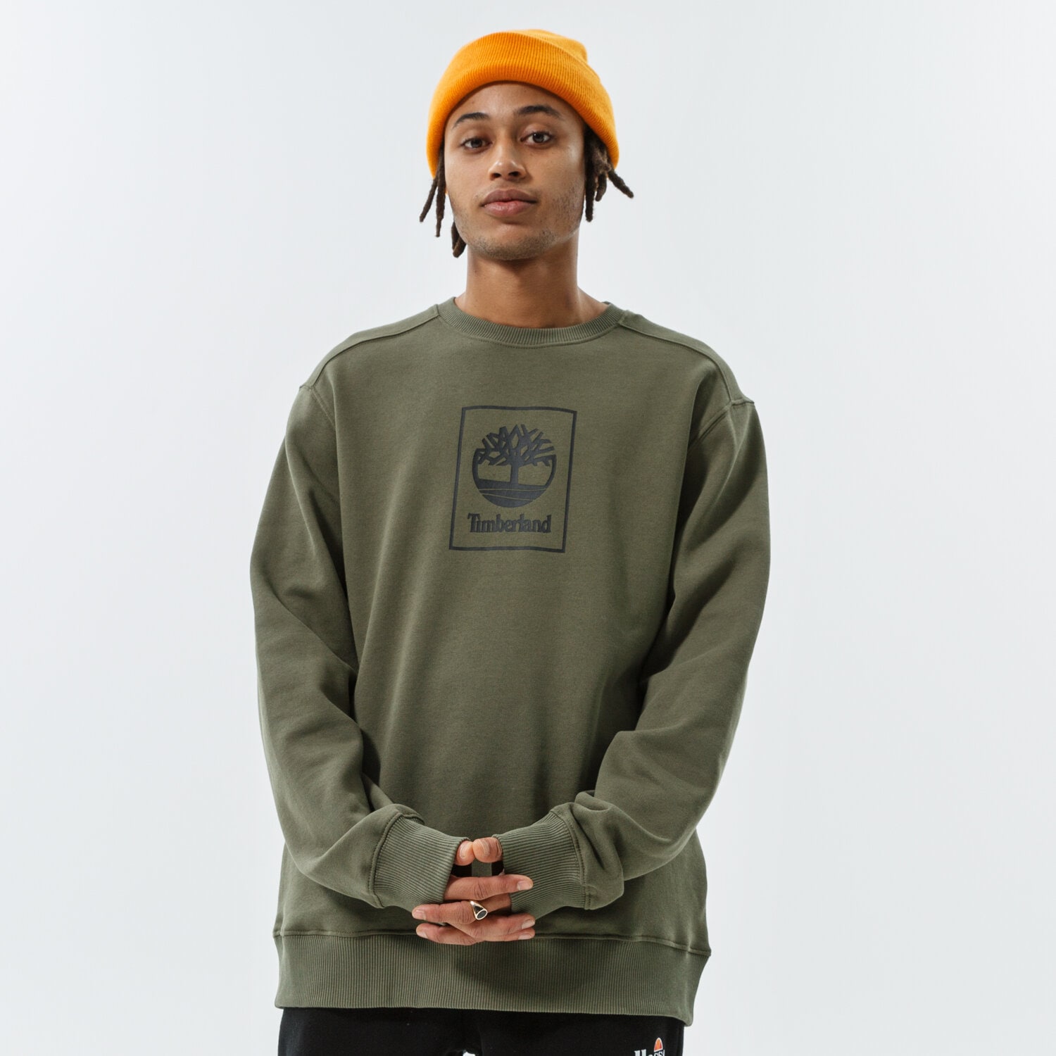 pánská mikina TIMBERLAND MIKINA TREE LOGO CREW GRAPE LEAF TB0A5PJ8A581 KHAKI