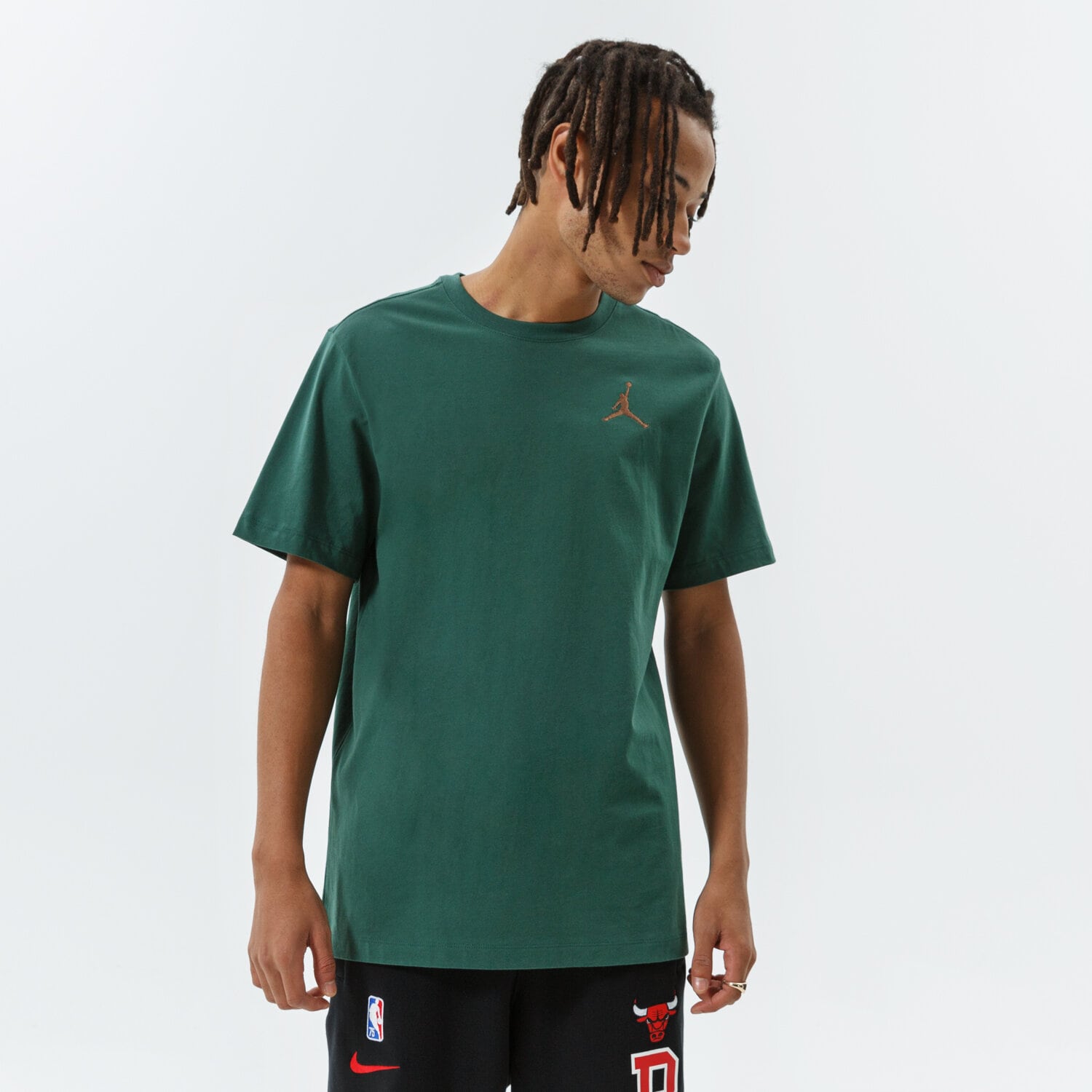 pánské tričko JORDAN TRIČKO M J JUMPMAN EMB SS CREW DC7485-333 ZELENÁ