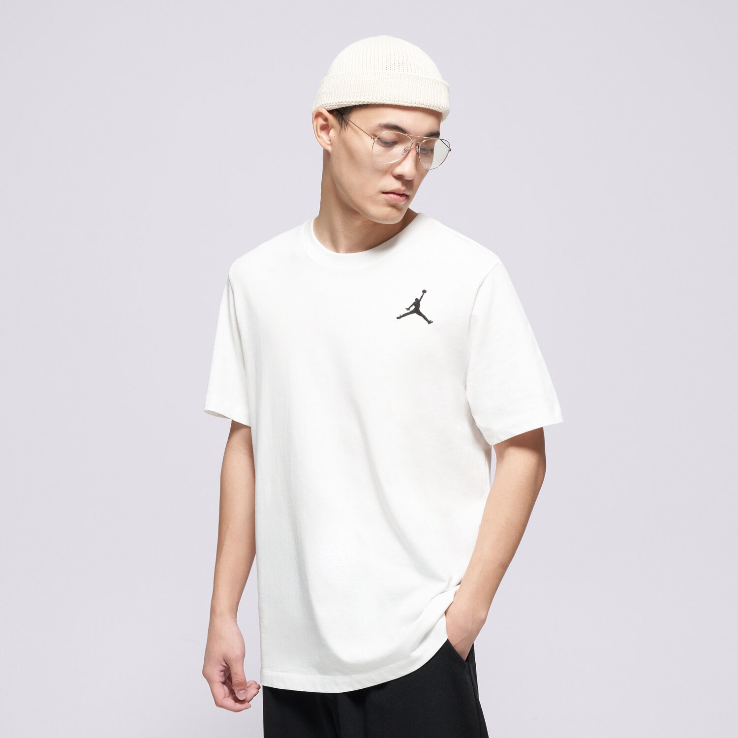 pánské tričko JORDAN TRIČKO M J JUMPMAN EMB SS CREW DC7485-100 BÍLÁ