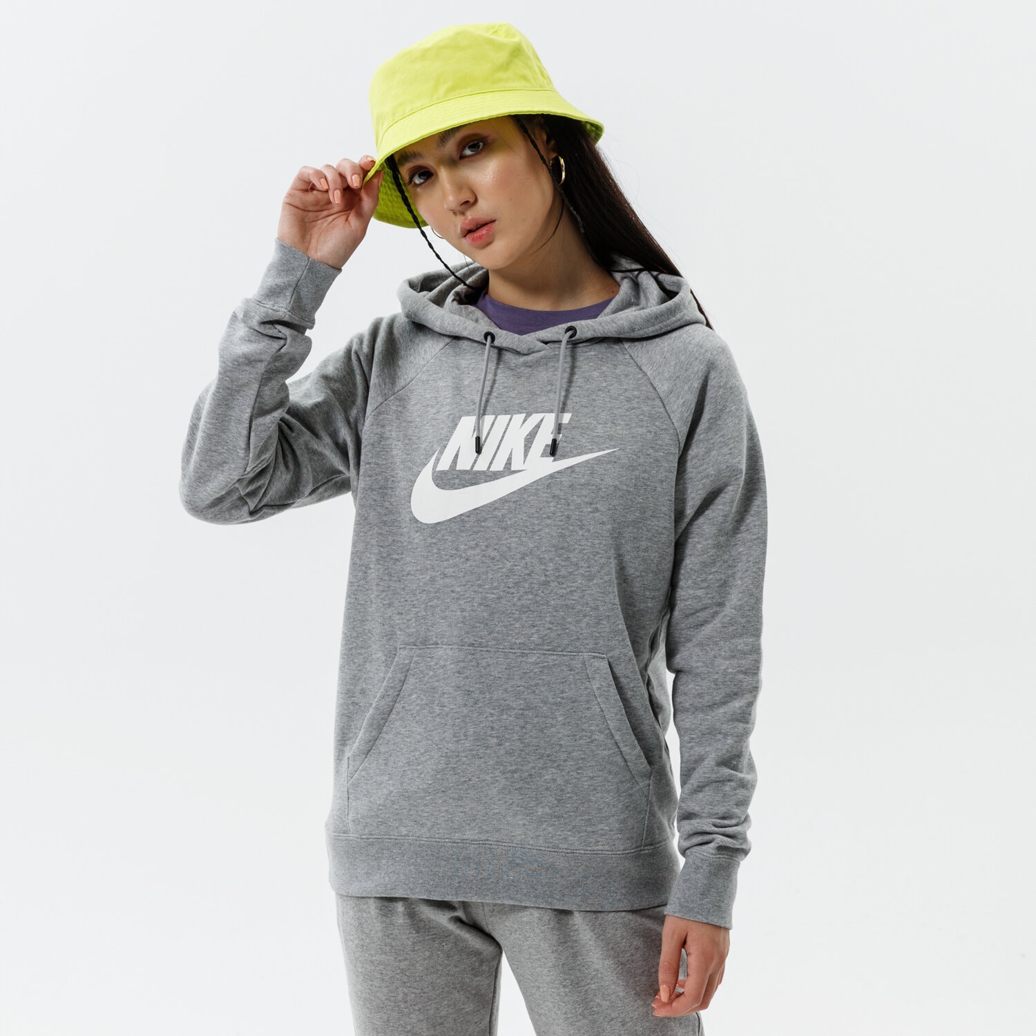 dámská mikina NIKE MIKINA S KAPUCÍ SPORTSWEAR ESSENTIAL BV4126-063 ŠEDÁ
