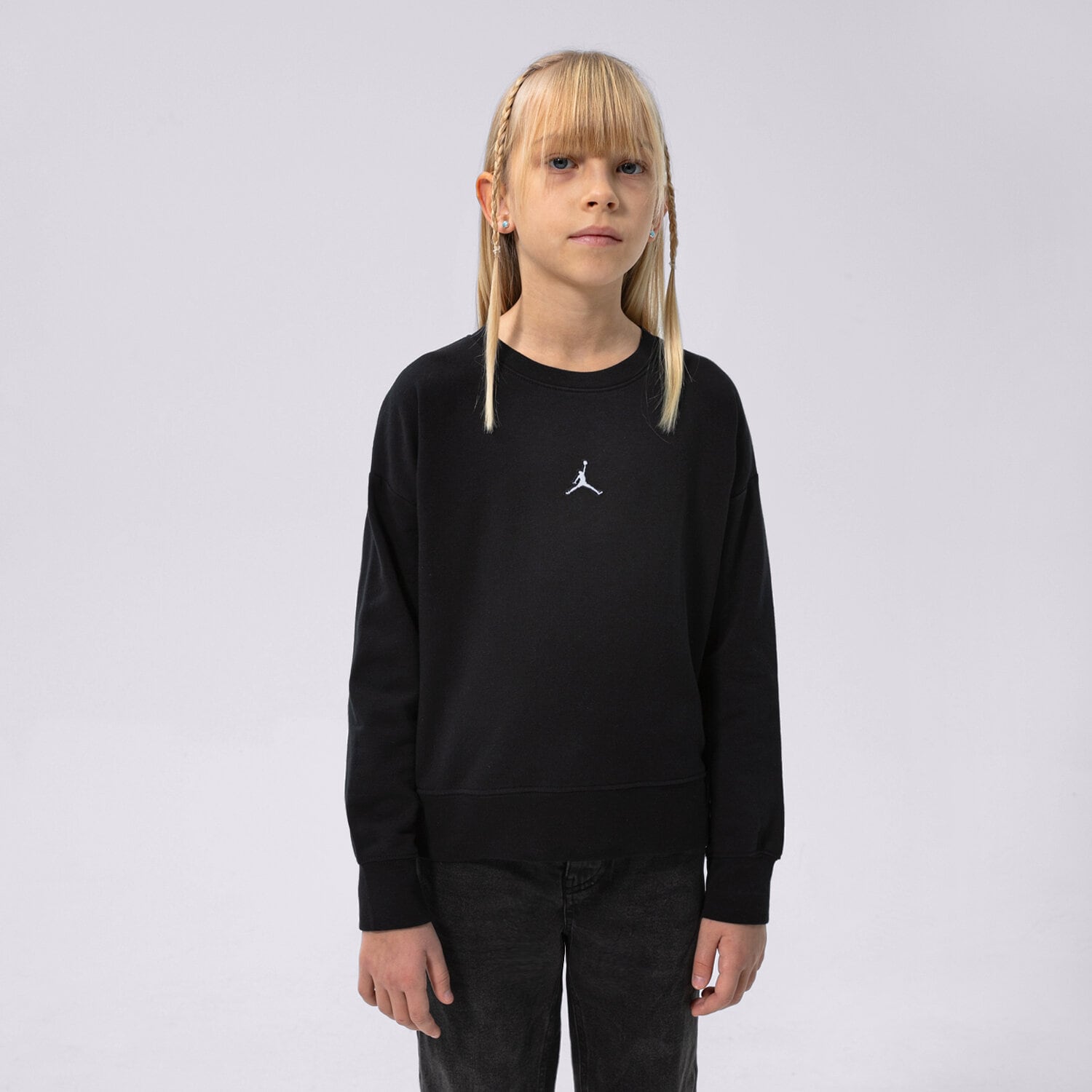dětská mikina JORDAN MIKINA ESSENTIALS CREW GIRL 45A859-023 ČERNÁ