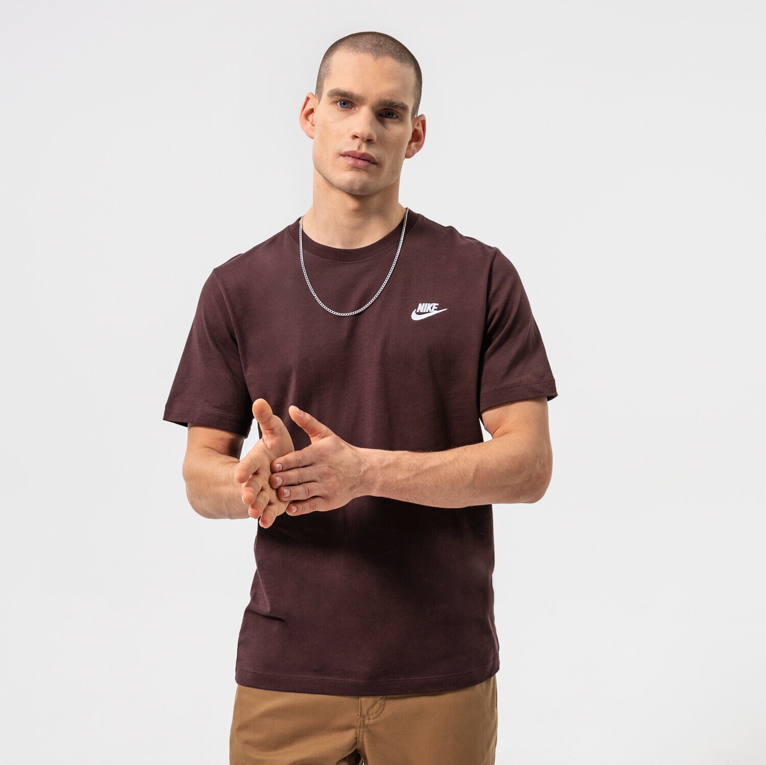 pánské tričko NIKE TRIČKO SPORTSWEAR CLUB AR4997-203 BORDOVÁ