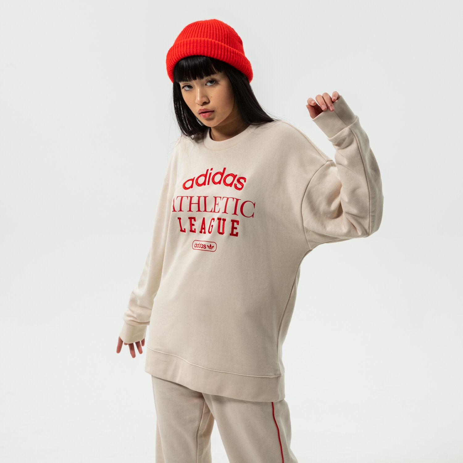 dámská mikina ADIDAS MIKINA CREW HL0048 BÉŽOVÁ