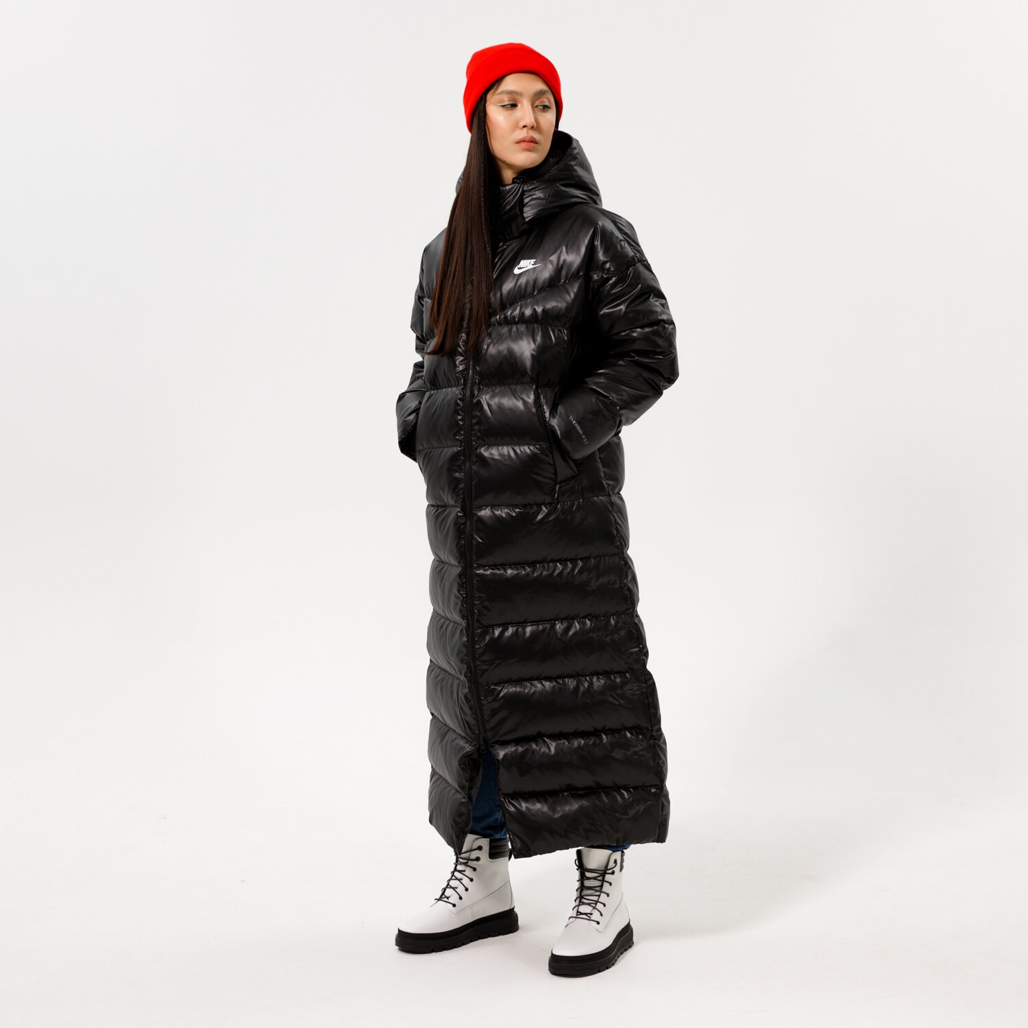 dámská zimní bunda NIKE CITY HOODED PARKA JACKET PARKA DH4081-010 ČERNÁ