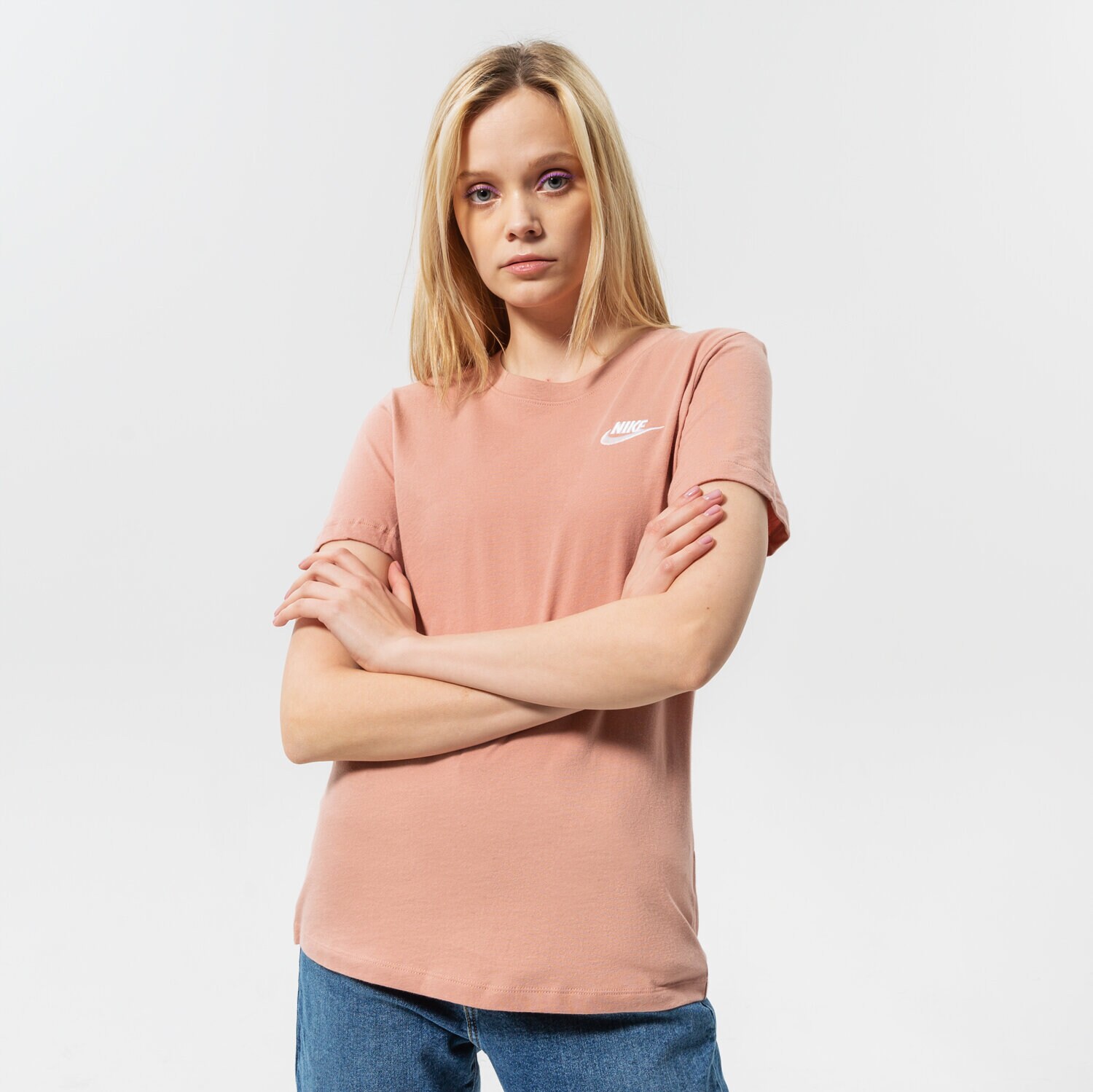 dámské tričko NIKE TRIČKO W NSW CLUB DN2393-609 RŮŽOVÁ