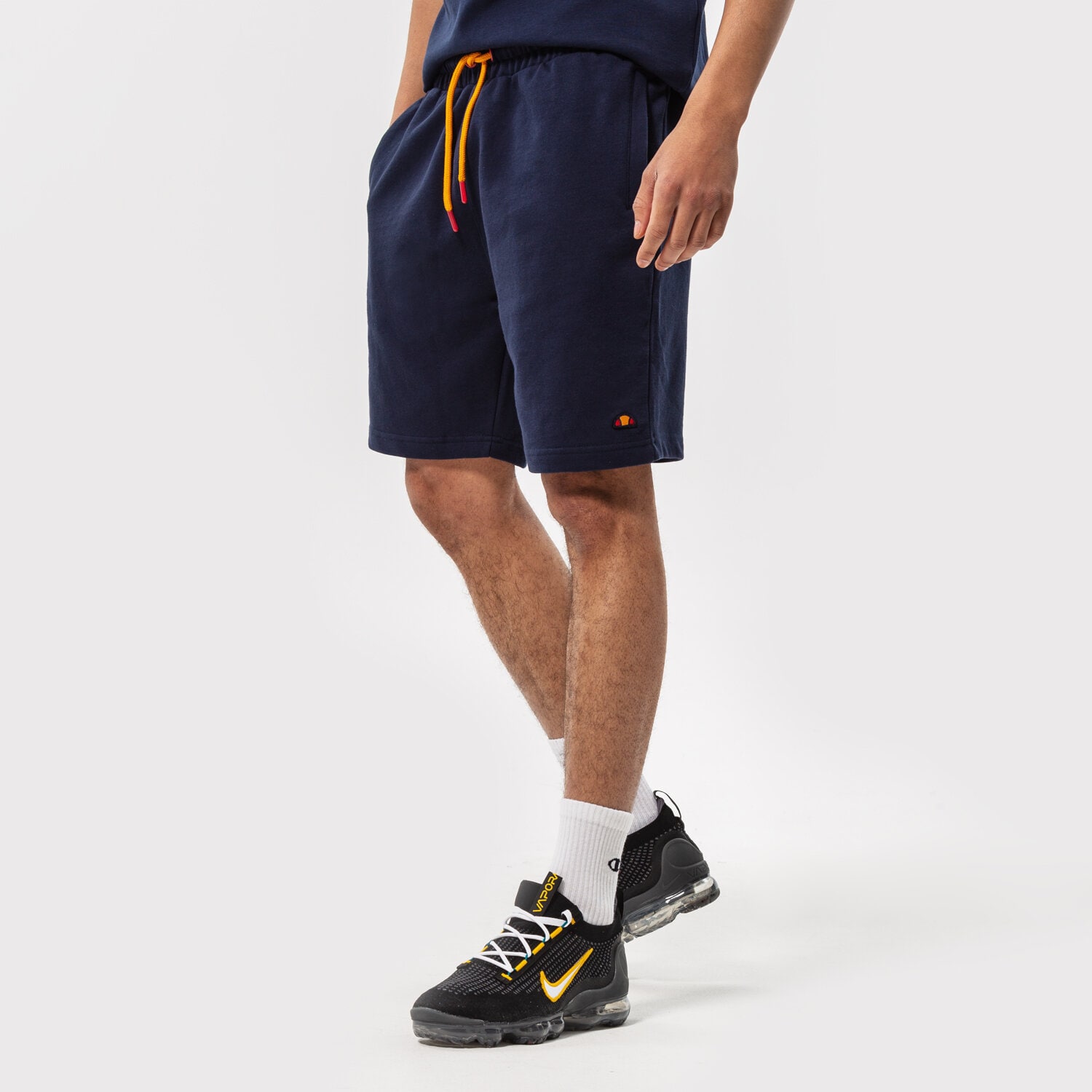 pánské kraťasy ELLESSE ŠORTKY  RAVENS SHORT NAVY SHM12476429 TMAVOMODRÁ