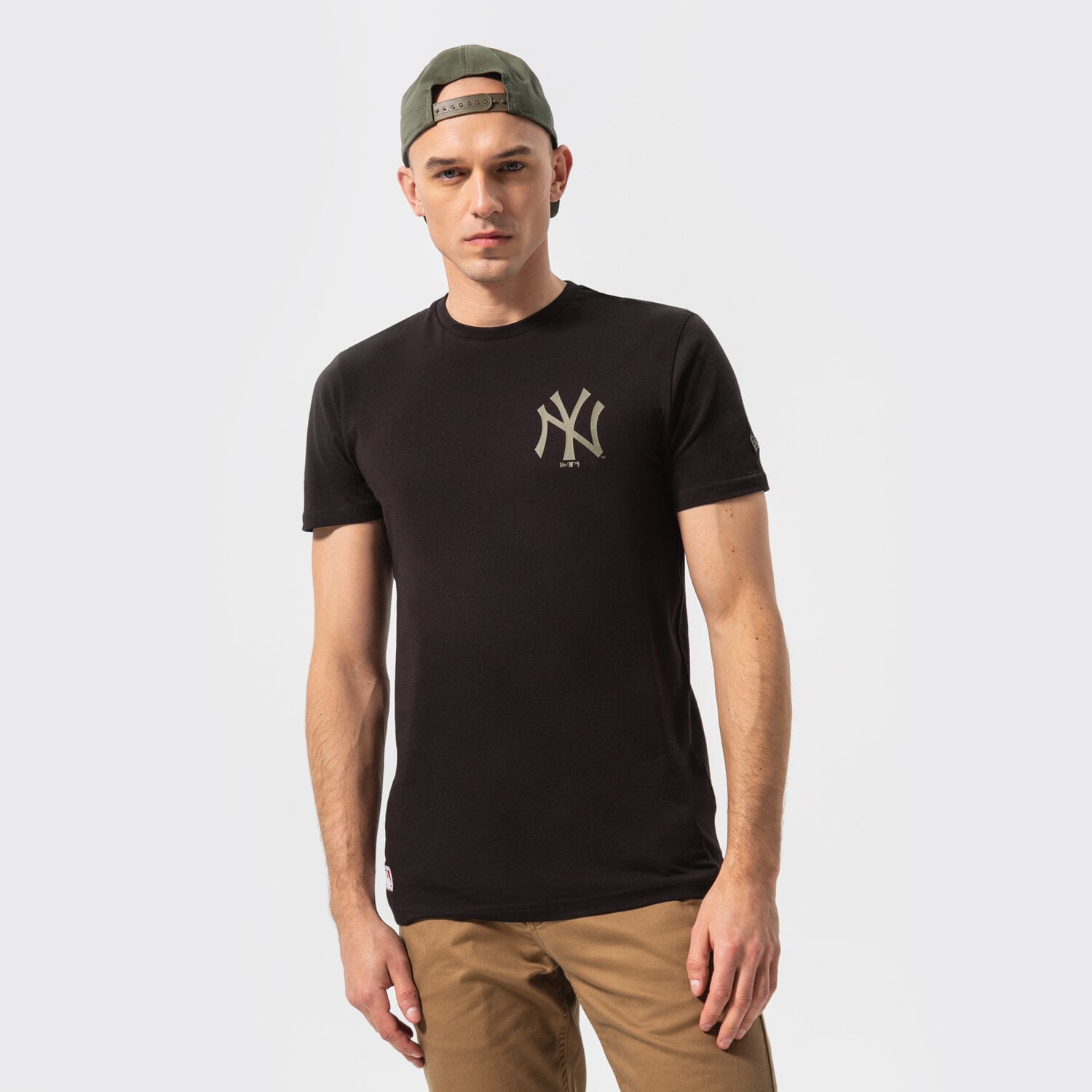 pánské tričko NEW ERA TRIČKO MLB LC TEAM LOGO NYY BLK NEW YORK YANKEES BLK 12893146 ČERNÁ