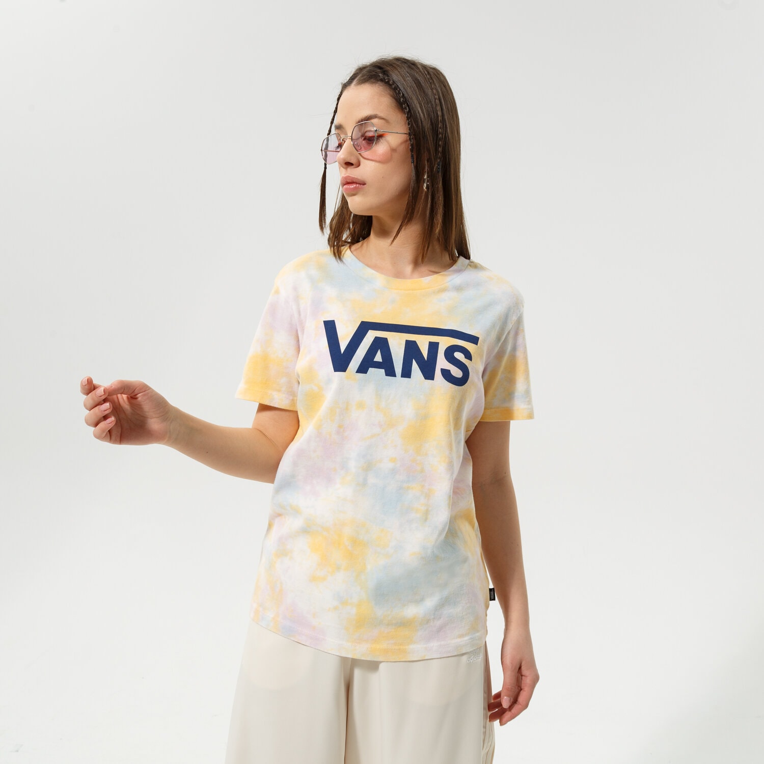 dámské tričko VANS TRIČKO LOGO WASH CREW VN0A7RSBYRE1 VÍCEBAREVNÁ