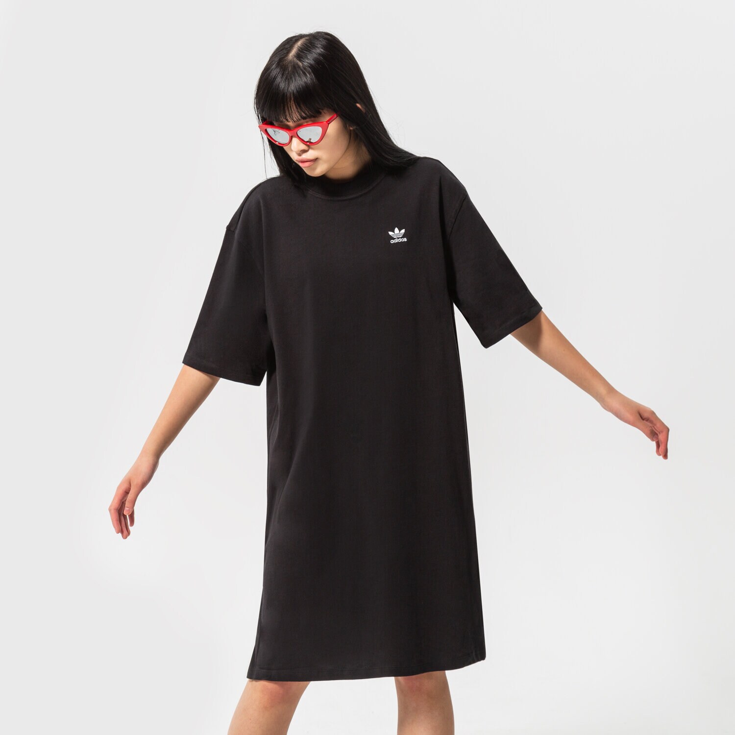 dámské šaty ADIDAS ŠATY TEE HC2052 ČERNÁ