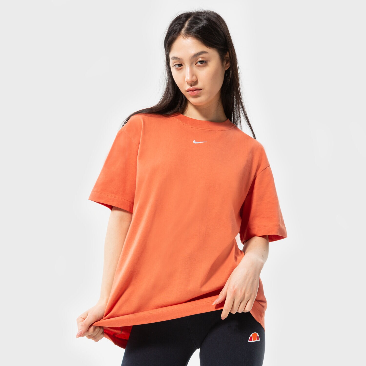 dámské tričko NIKE TRIČKO W NSW ESSNTL TEE BF LBR DN5697-827 RŮŽOVÁ