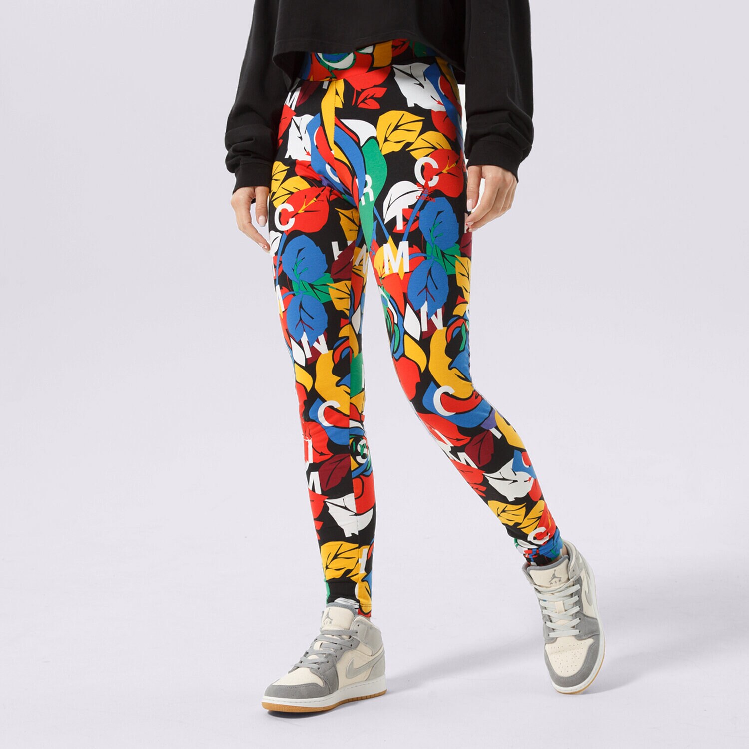 dámské kalhoty ADIDAS LEGGINGS TIGHT HC4478 VÍCEBAREVNÁ