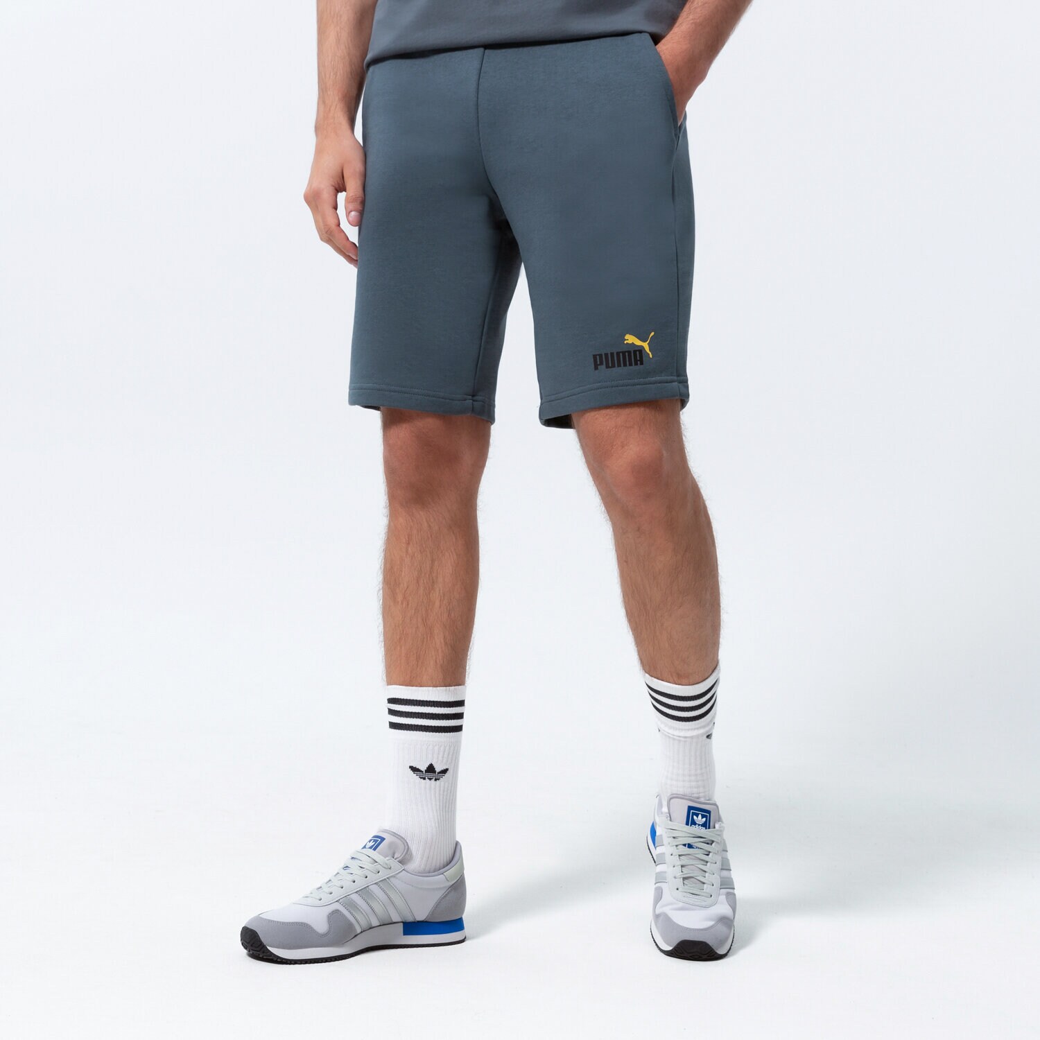 pánské kraťasy PUMA ŠORTKY  ESS+ 2 COL 10" 586766 42 ZELENÁ