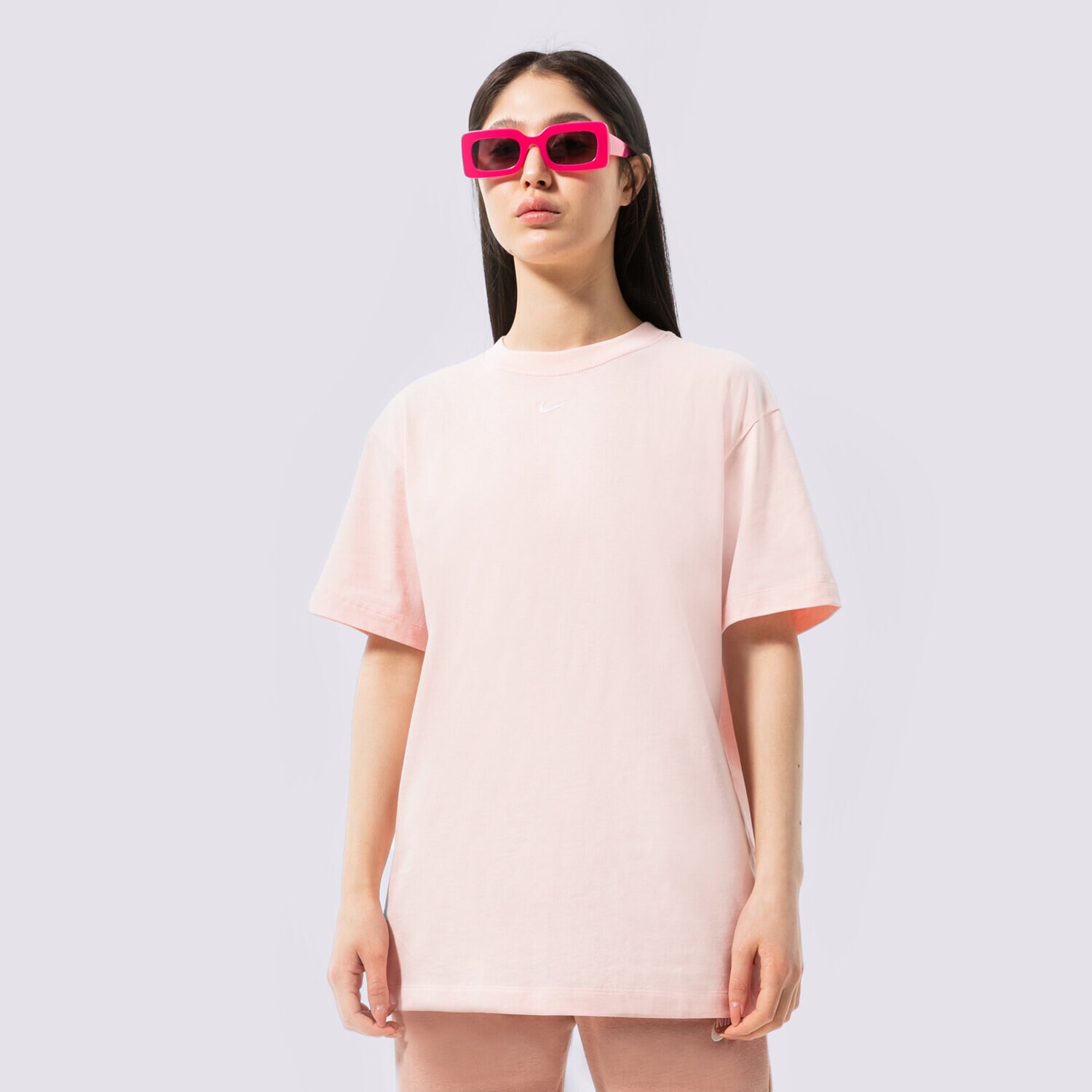 dámské tričko NIKE TRIČKO SPORTSWEAR ESSENTIAL OVERSIZED DN5697-610 RŮŽOVÁ