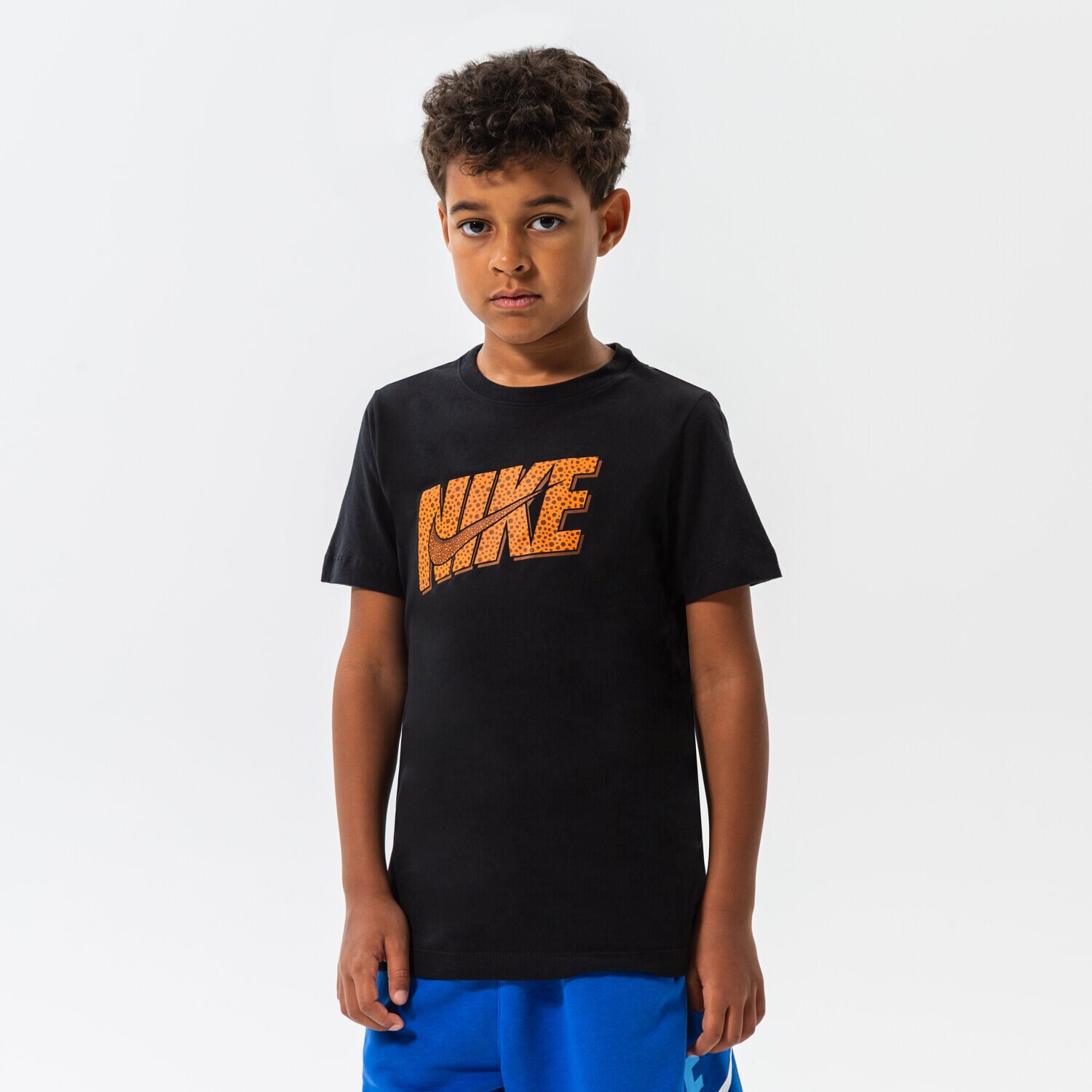 dětské tričko NIKE TRIČKO U NSW TEE CORE BRANDMARK 4 BOY DO1825-010 ČERNÁ