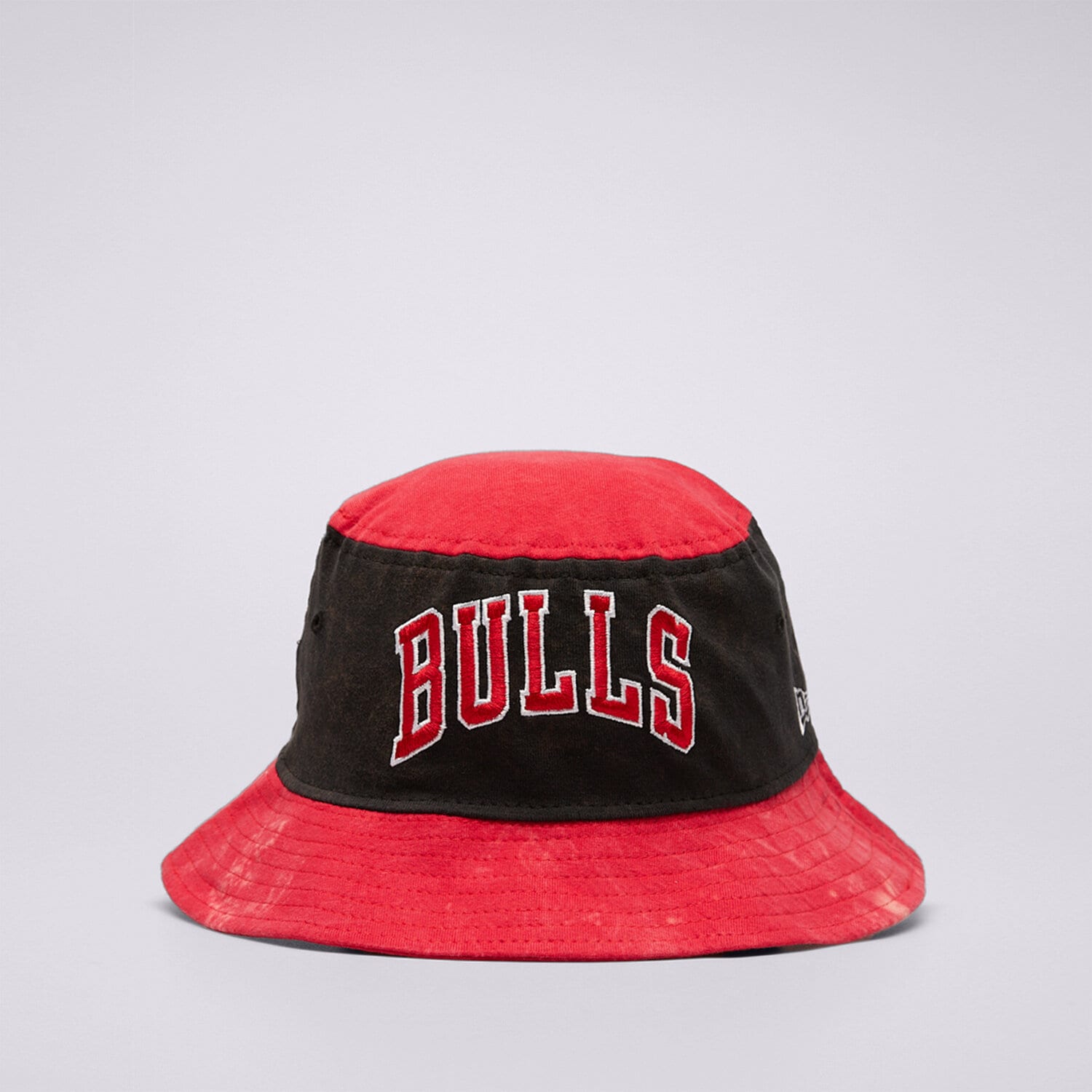 NEW ERA KLOBOUK WASHED TAPERED BULLS CHICAGO BULLS BLK 60240491 ČERVENÁ