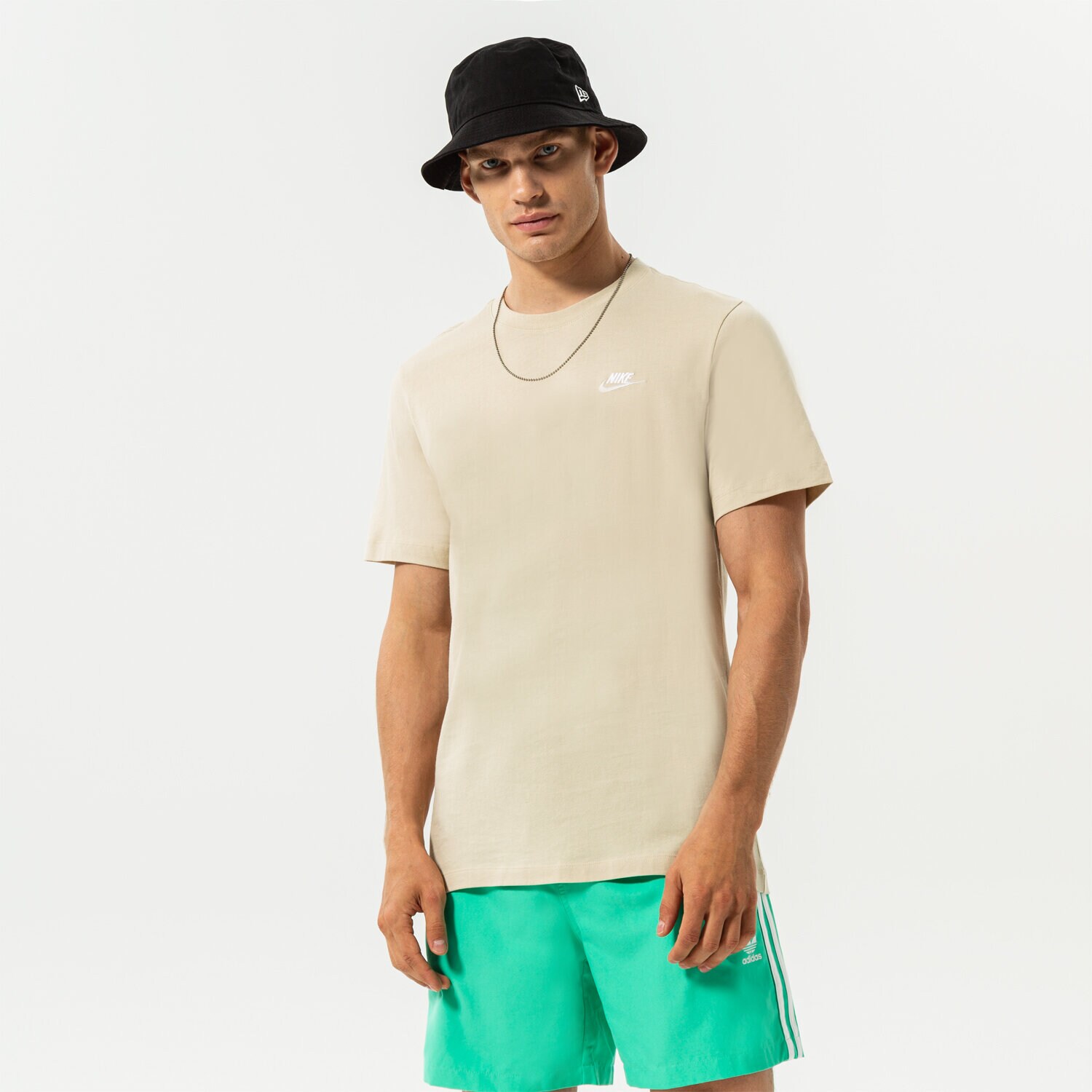 pánské tričko NIKE TRIČKO SPORTSWEAR CLUB AR4997-206 BÉŽOVÁ
