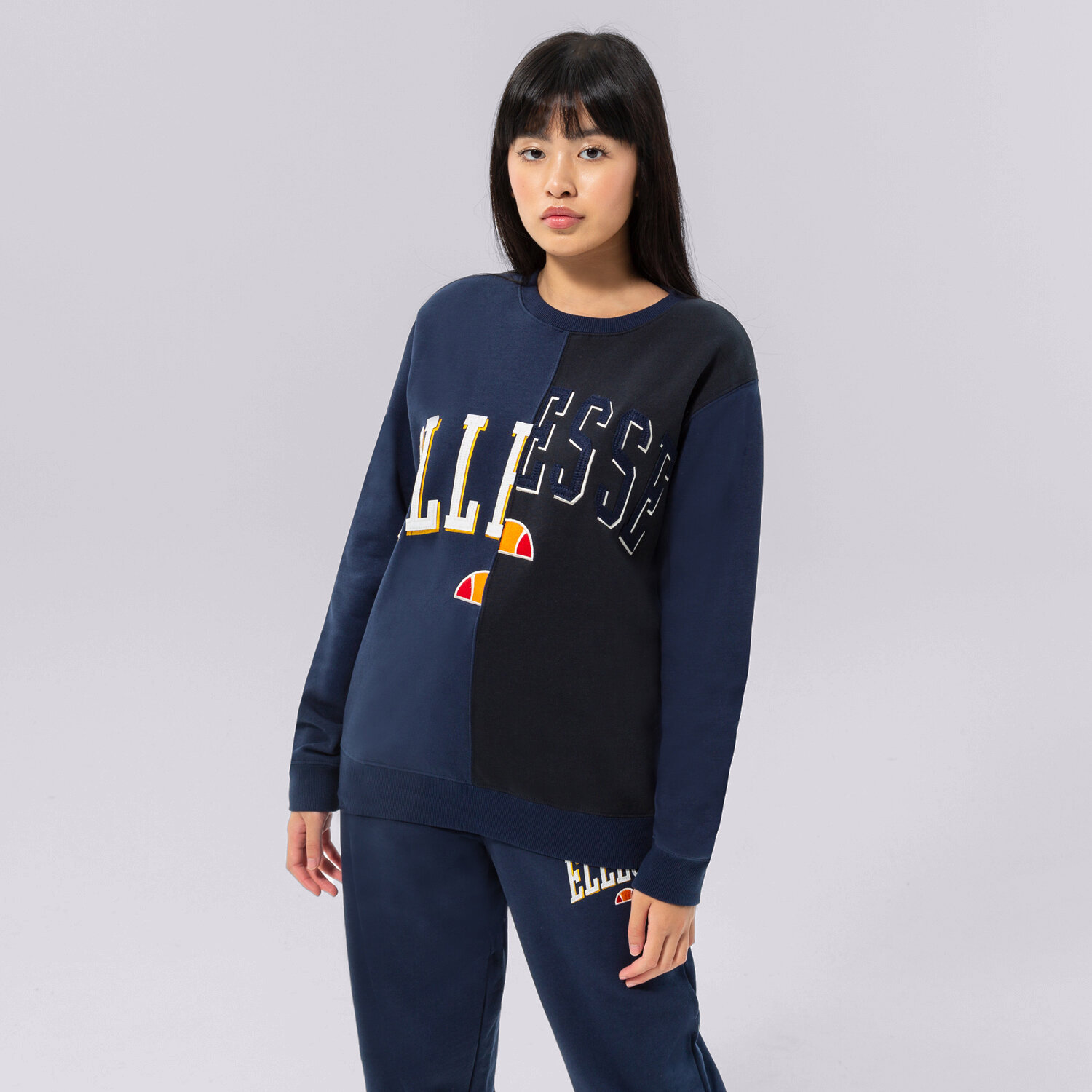 dámská mikina ELLESSE MIKINA MENO SWEATSHIRT NAVY SGP15917429 TMAVOMODRÁ