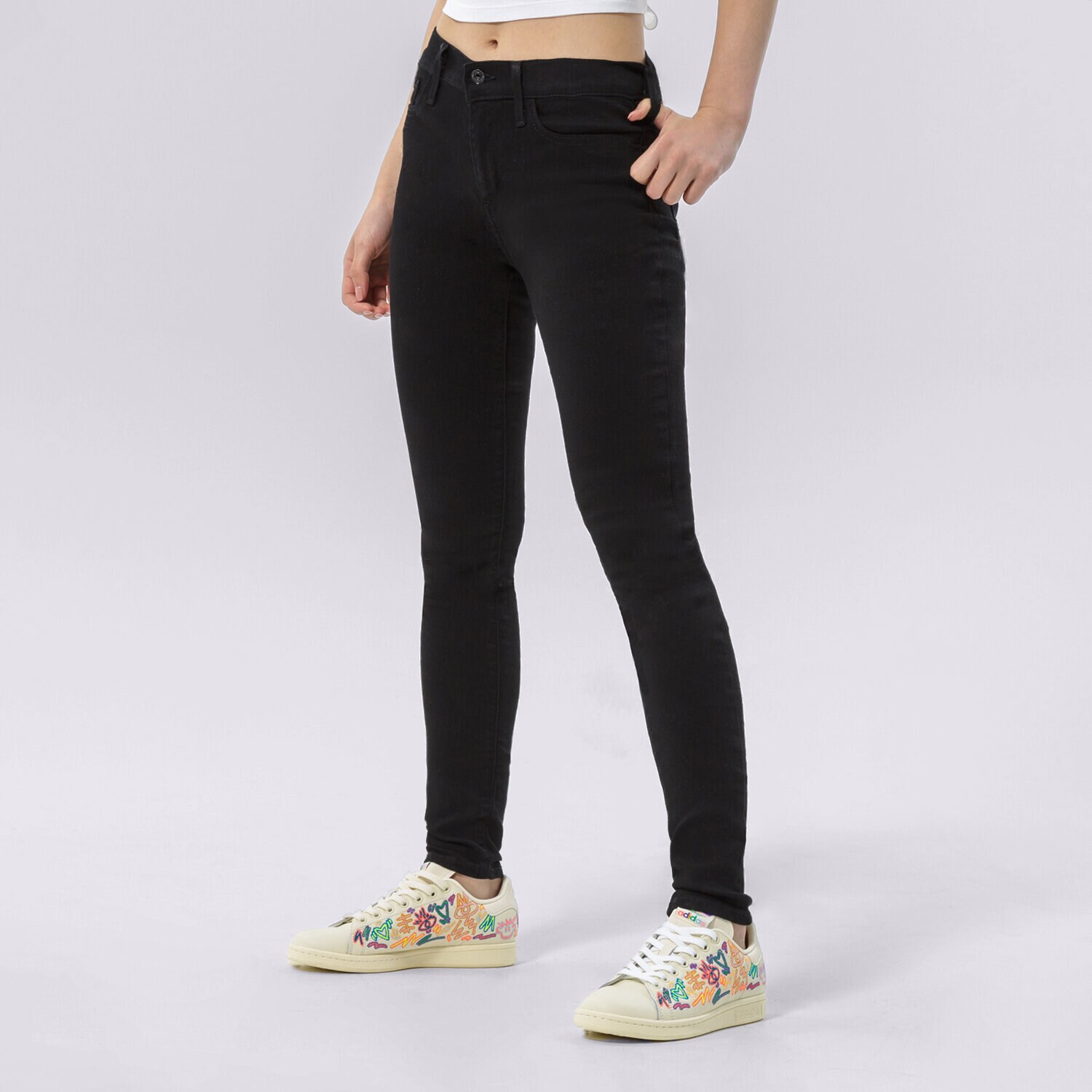 dámské kalhoty LEVI'S KALHOTY  710 SUPER SKINNY 17778-0034 ČERNÁ