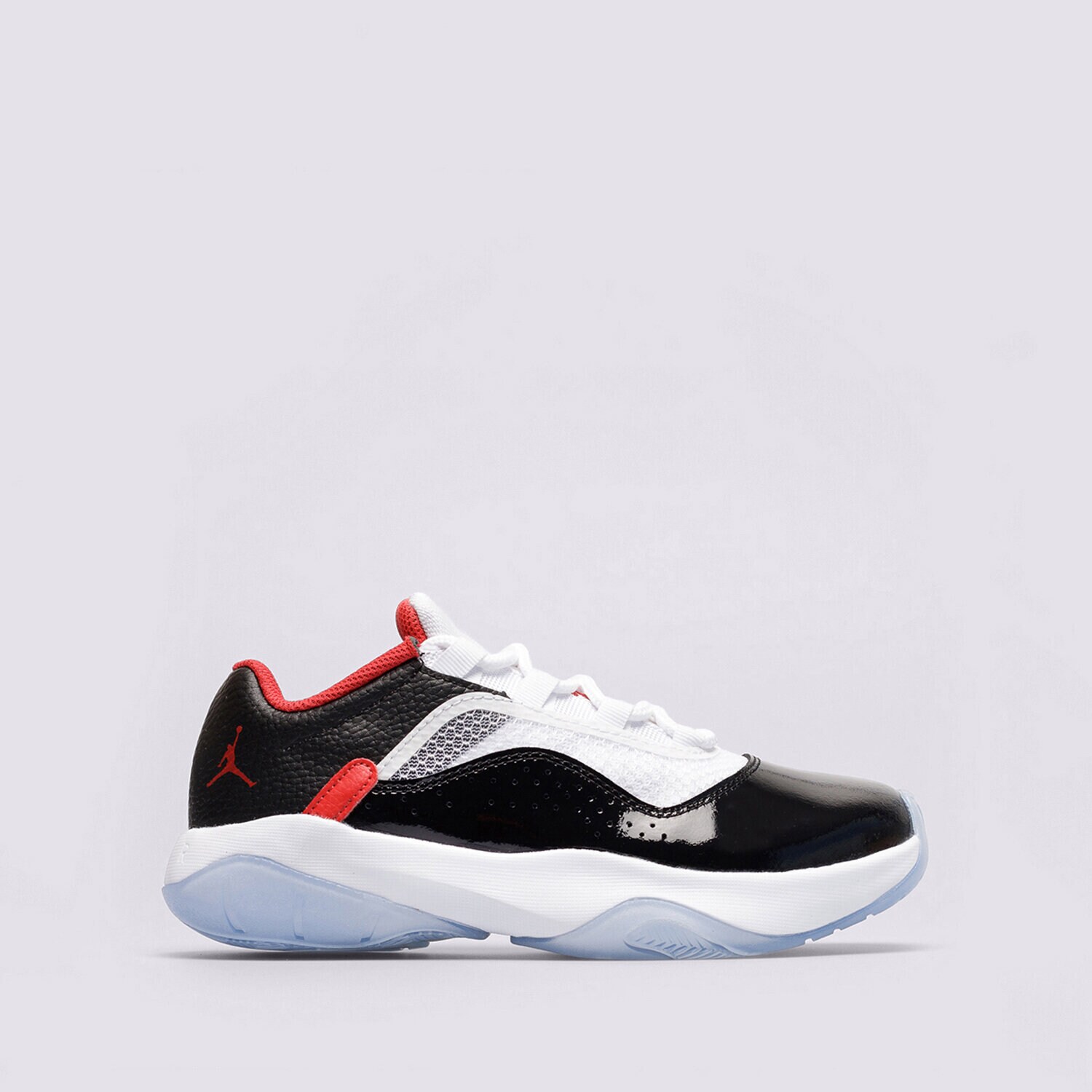 dětské tenisky AIR JORDAN 11 CMFT LOW CZ0907-160 ČERNÁ