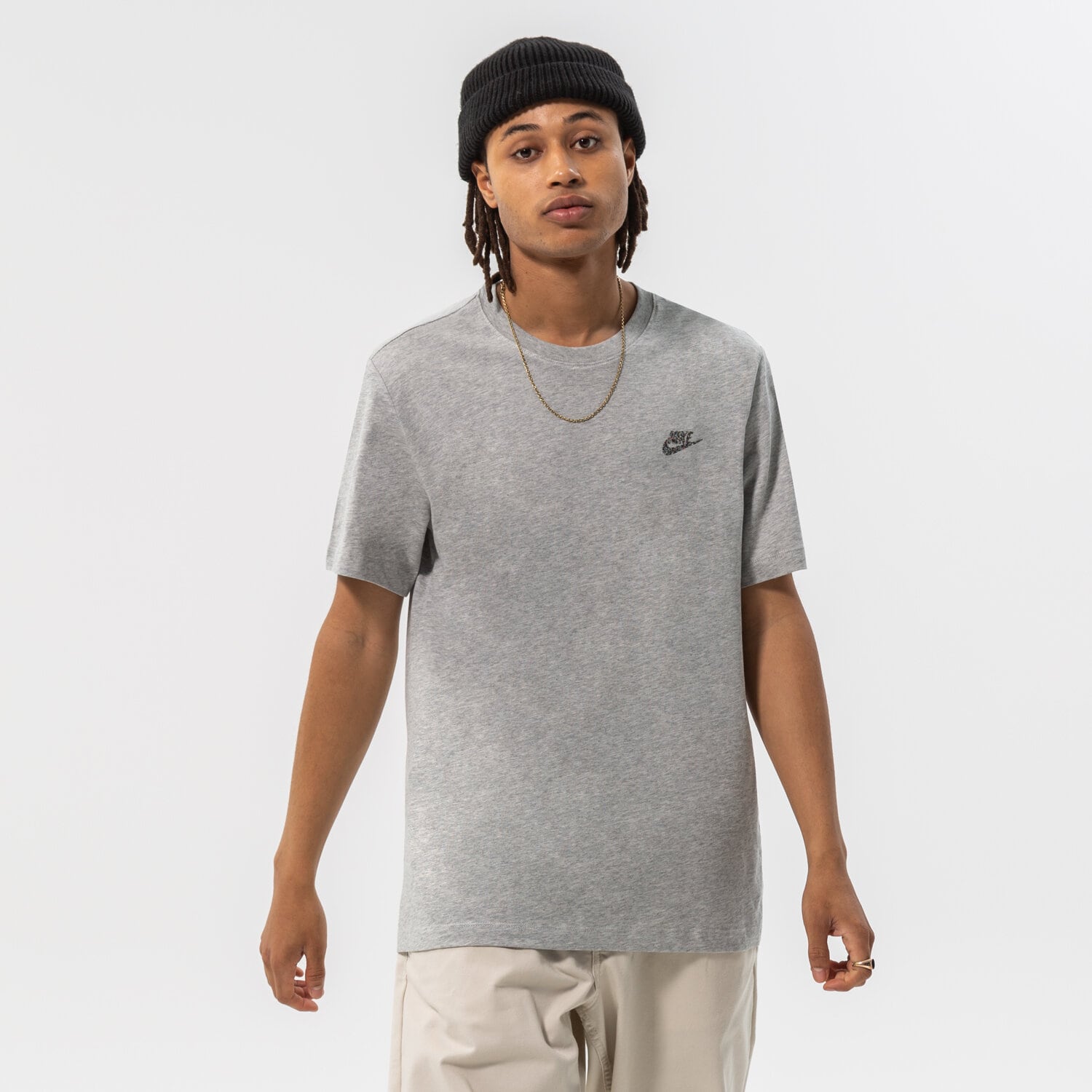 pánské tričko NIKE TRIČKO M NSW CLUB TEE SUST DR7923-050 ŠEDÁ