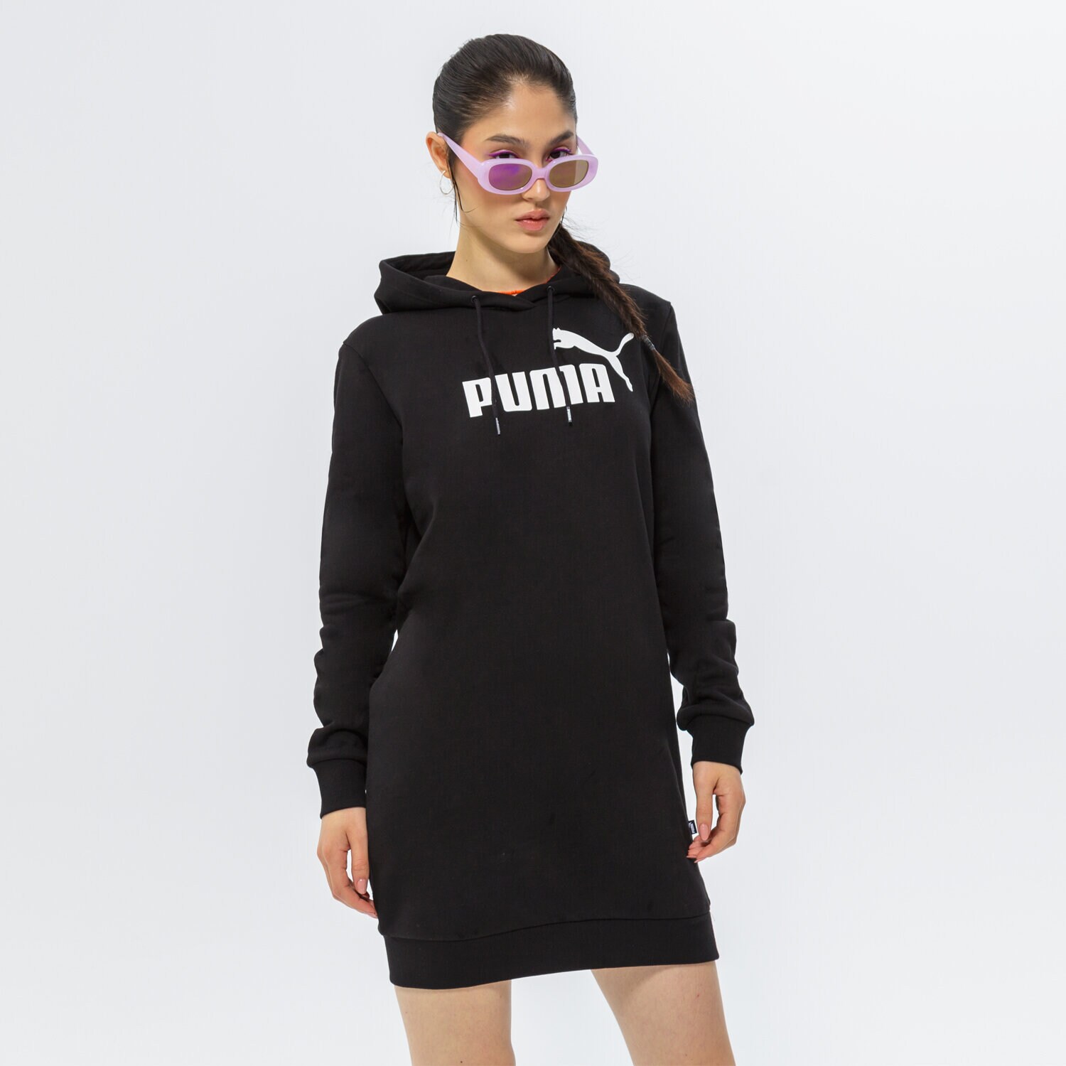 dámské šaty PUMA ŠATY ESS LOGO HOODED DRESS FL 671988 01 ČERNÁ