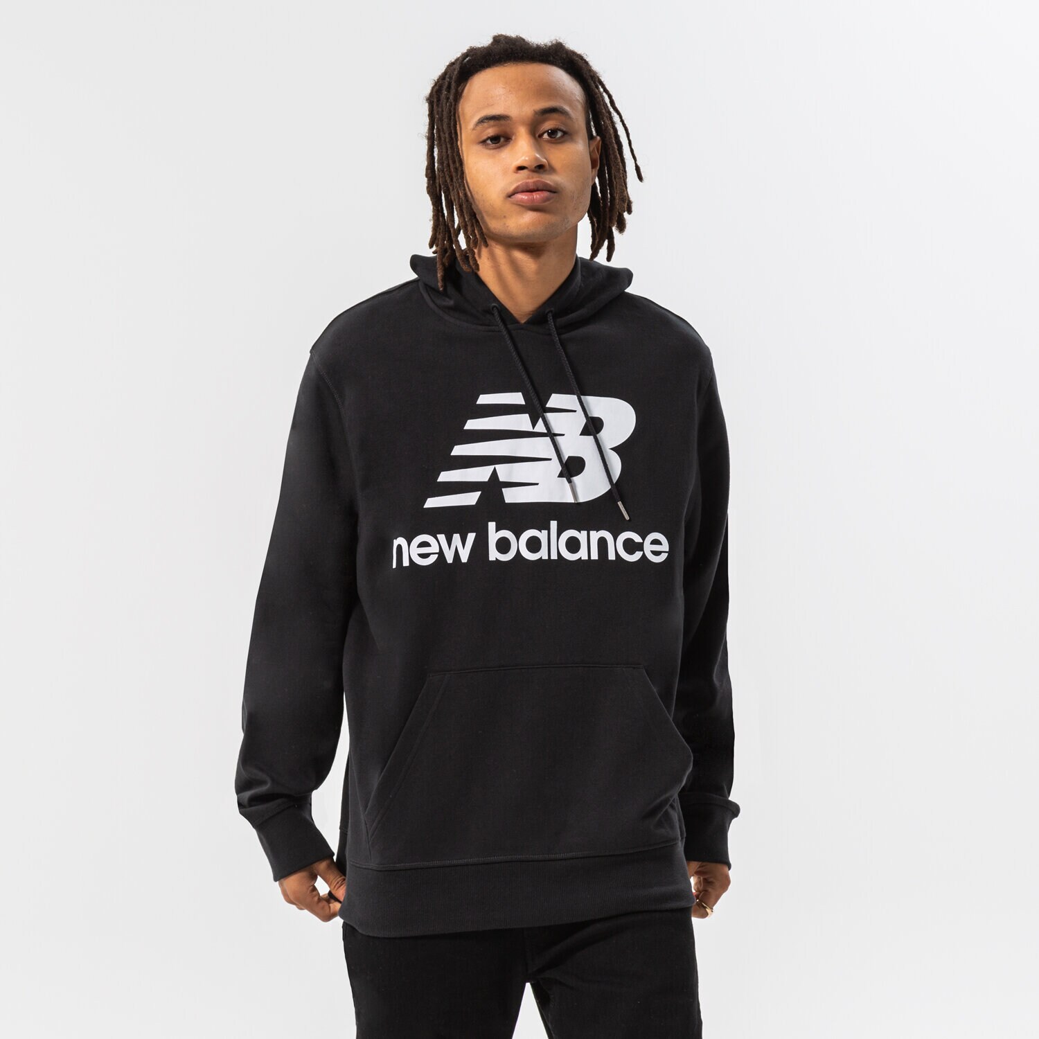 pánská mikina NEW BALANCE MIKINA S KAPUCÍ CORE OVERHEAD HOODIE MT03558BK ČERNÁ