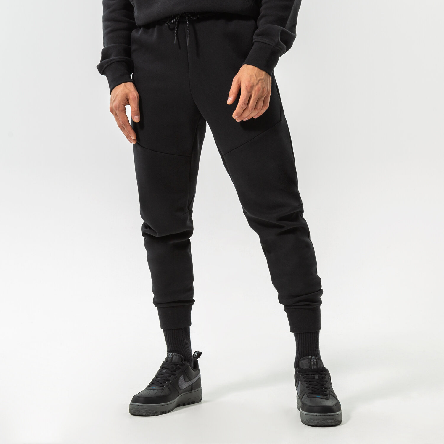 pánské kalhoty NIKE KALHOTY  SPORTSWEAR TECH FLEECE CU4495-010 ČERNÁ