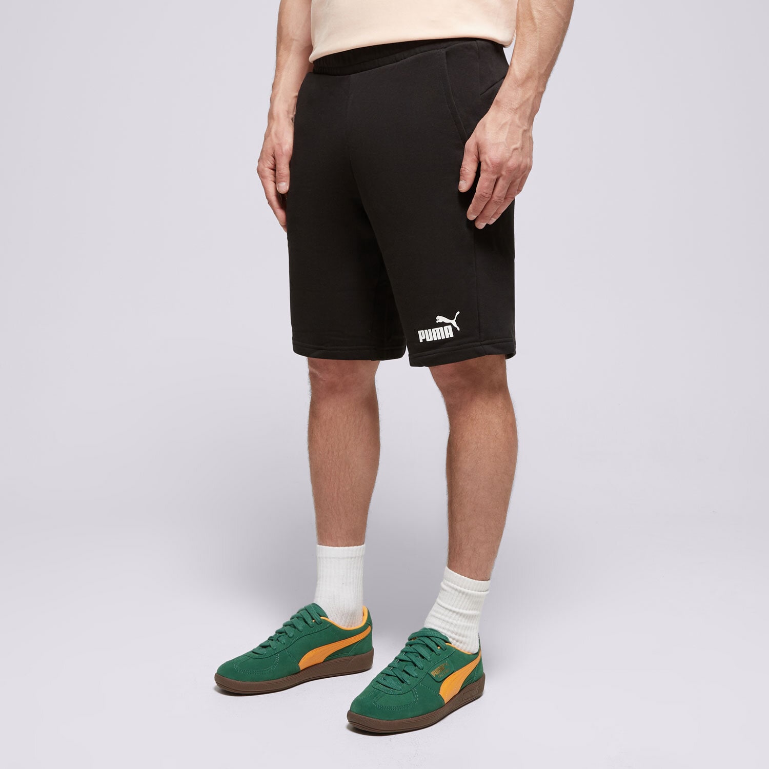 pánské kraťasy PUMA ŠORTKY  ESS 10" 586709 01 ČERNÁ