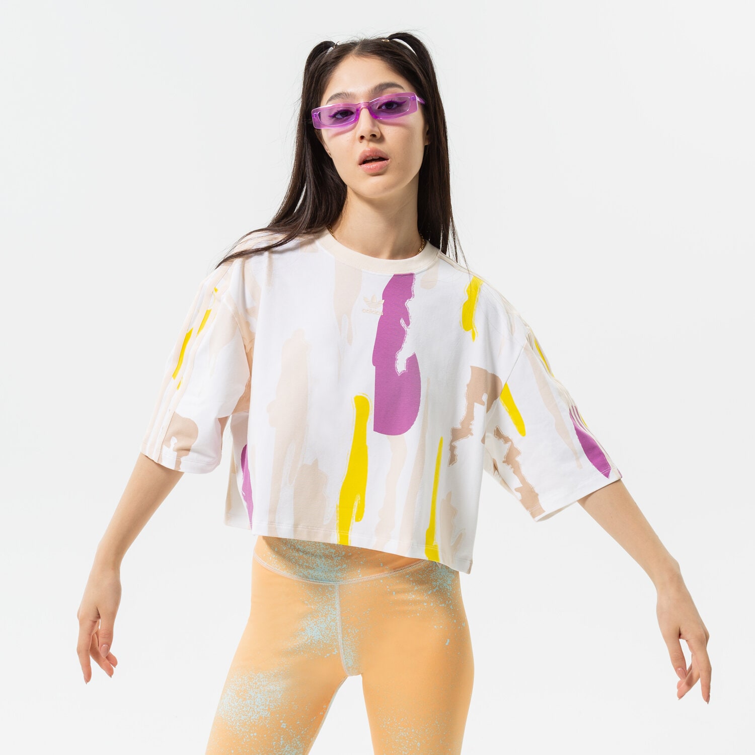 dámské tričko ADIDAS TRIČKO TSHIRT CROP AOP HM2621 VÍCEBAREVNÁ