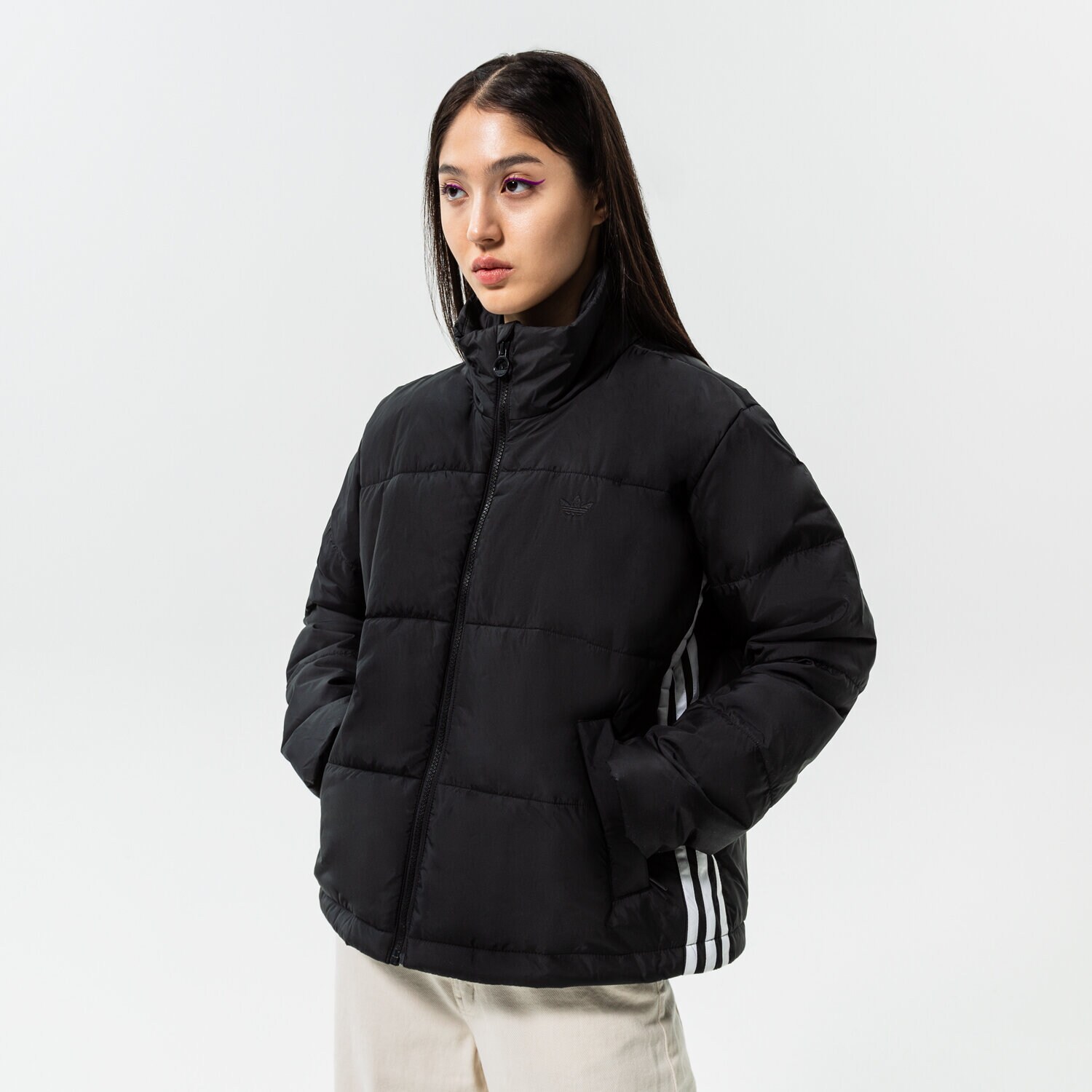dámská zimní bunda ADIDAS BUNDA PÉŘOVÁ SHORT PUFFER HM2613 ČERNÁ