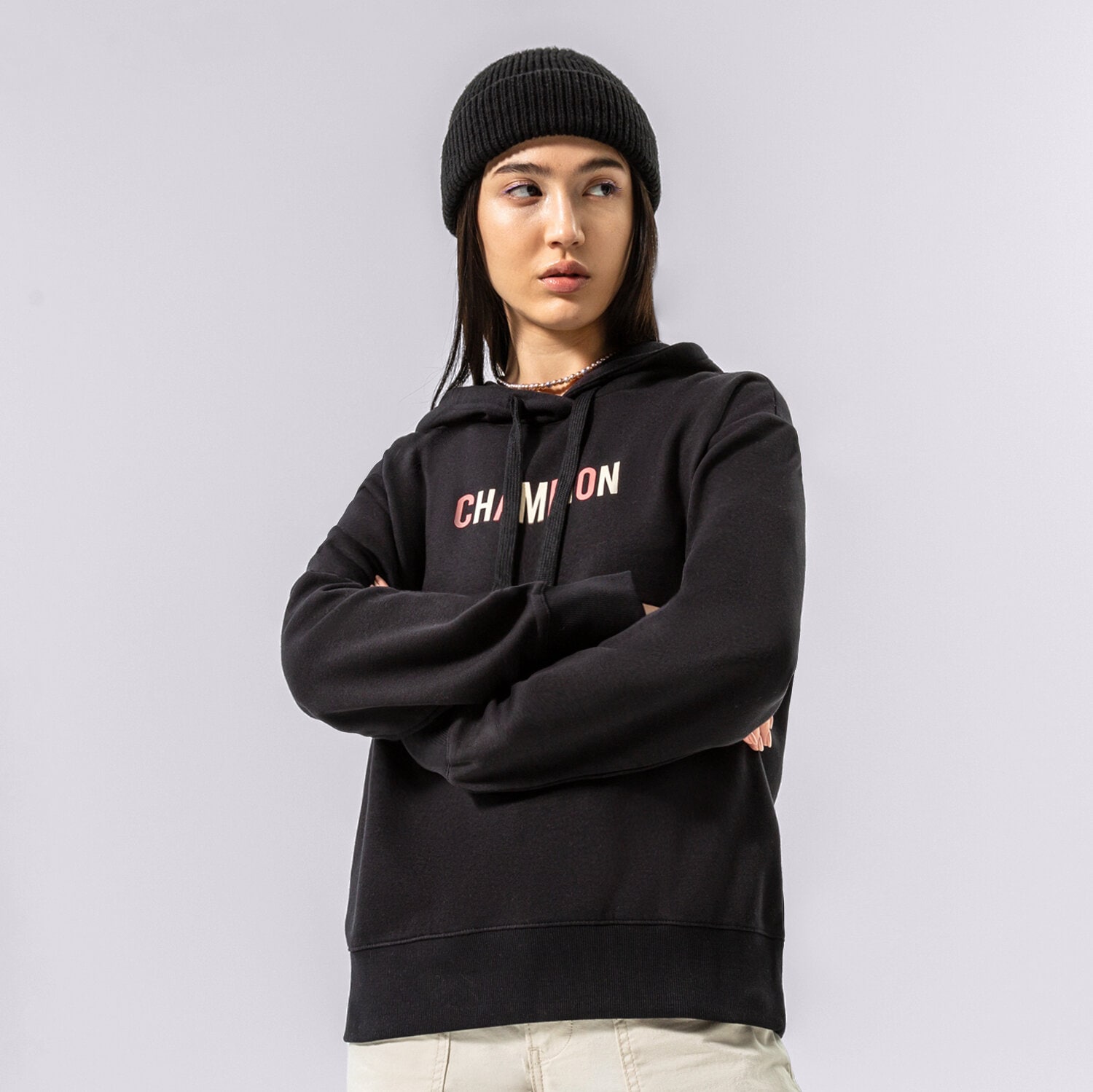 dámská mikina CHAMPION MIKINA S KAPUCÍ HOODED SWEATSHIRT 115991KK001 ČERNÁ