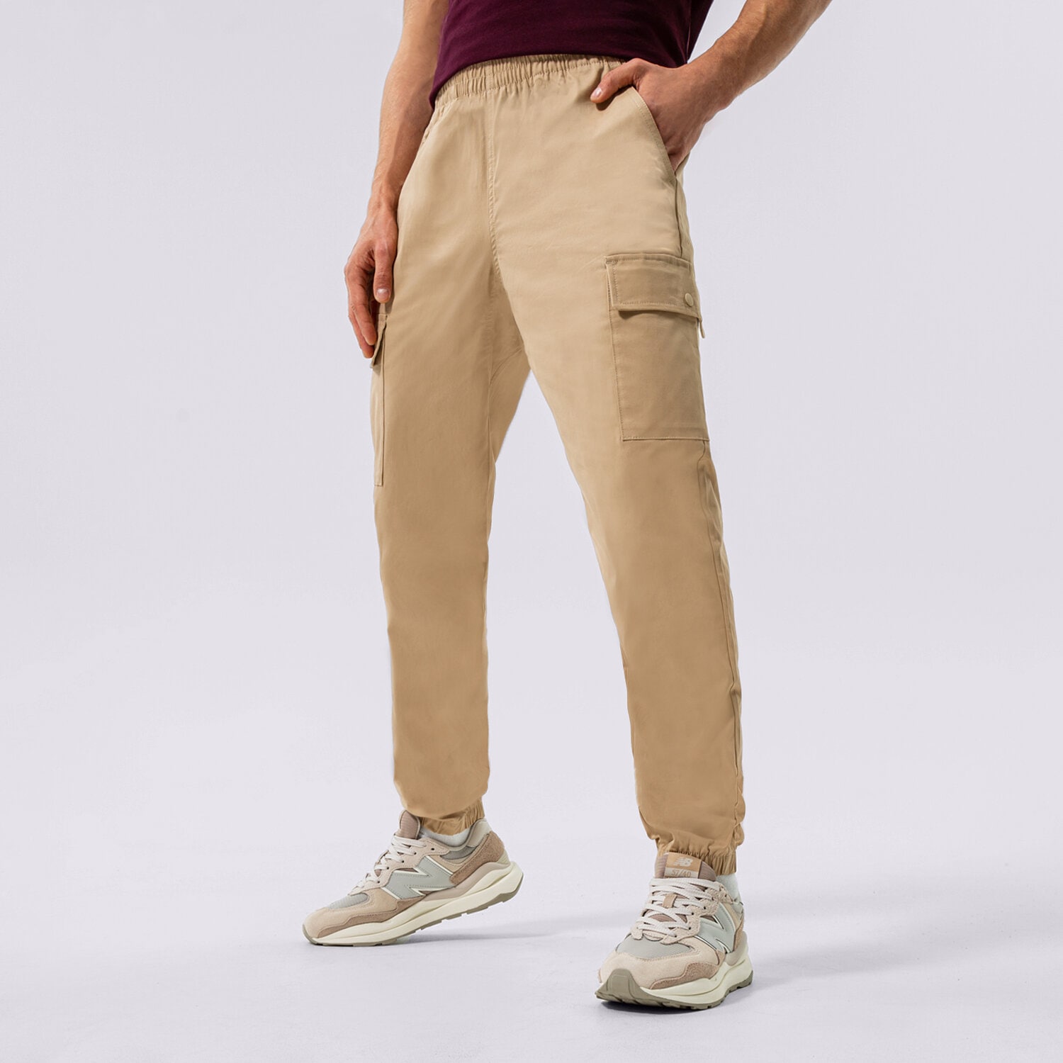 pánské kalhoty NEW BALANCE KALHOTY  NB ATHLETICS WOVEN CARGO MP13501INC BÉŽOVÁ