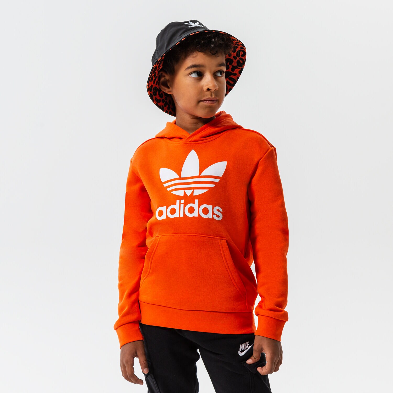 dětská mikina ADIDAS MIKINA S KAPUCÍ TREFOIL HOODIE BOY HK0273 ORANŽOVÁ