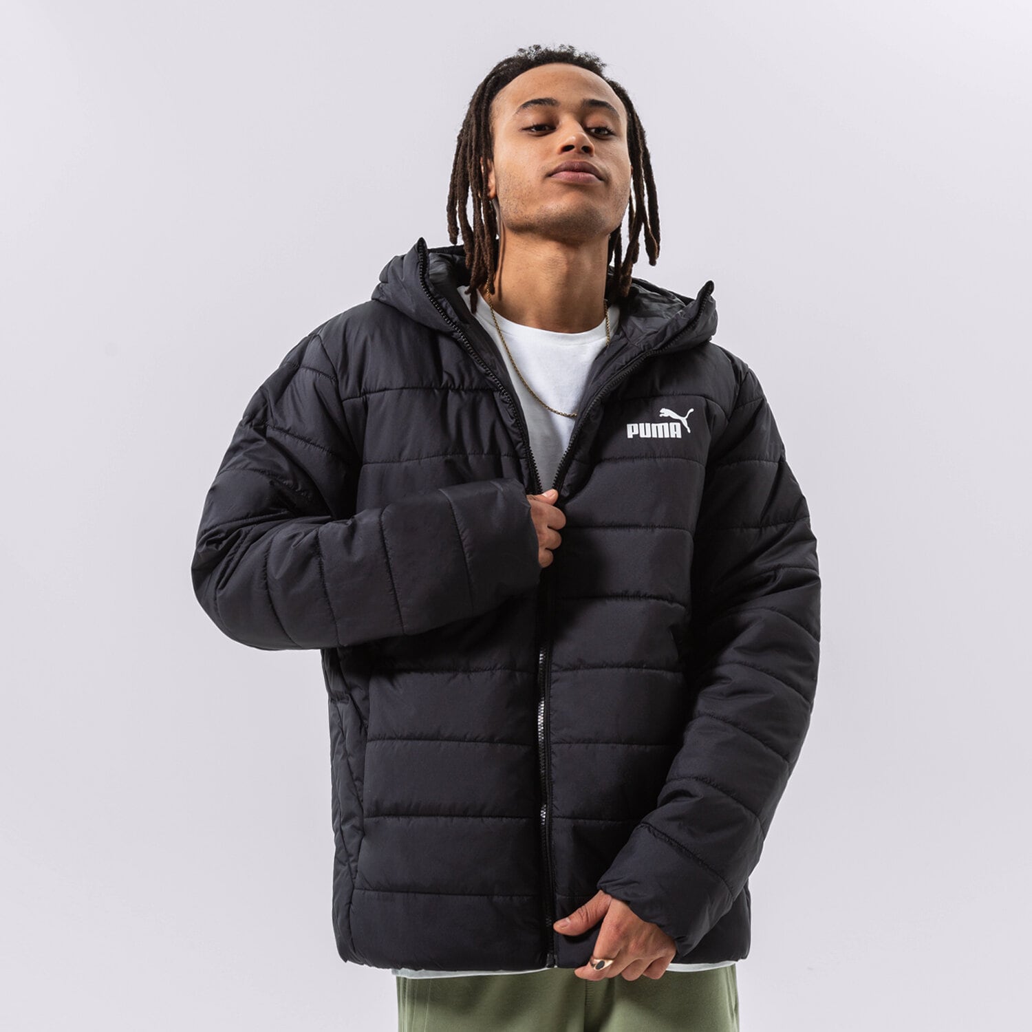 pánská zimní bunda PUMA BUNDA ZIMNÍ ESS HOODED PADDED 848938 01 ČERNÁ