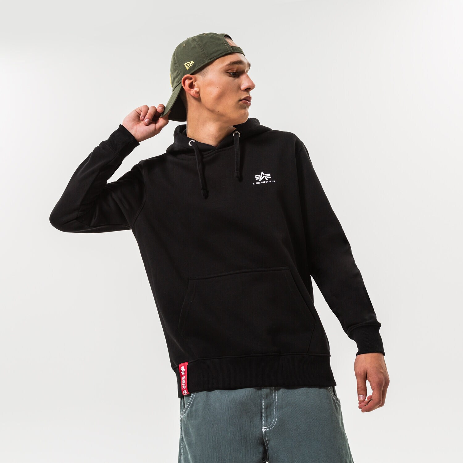 pánská mikina ALPHA INDUSTRIES MIKINA S KAPUCÍ BASIC 196318-03 ČERNÁ