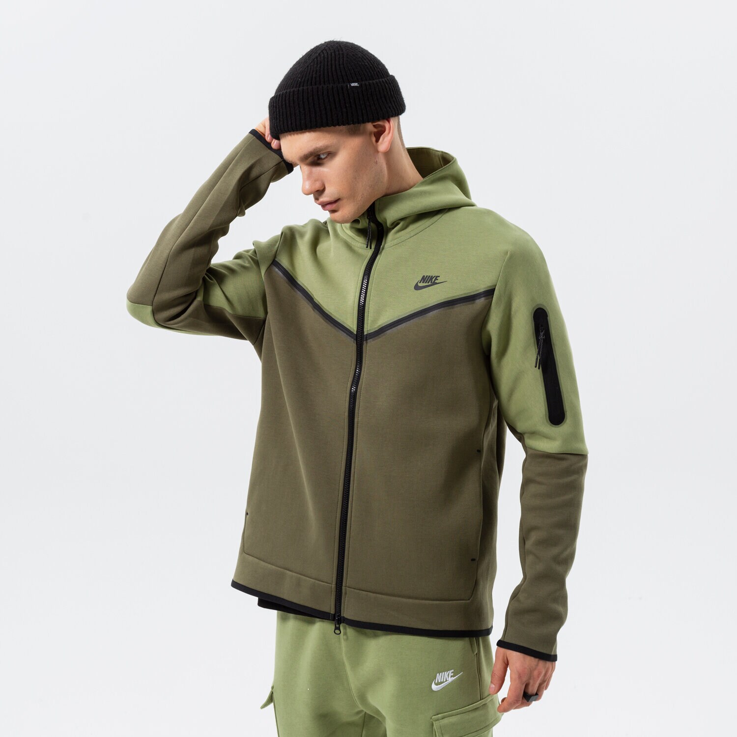 pánská mikina NIKE FLEECE MIKINA NIKE SPORTSWEAR TECH FLEECE CU4489-334 KHAKI