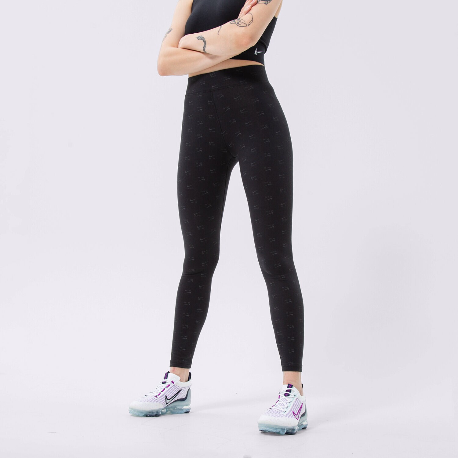 dámské kalhoty NIKE LEGGINGS AIR AOP HR TGT BLK DQ6573-010 ČERNÁ